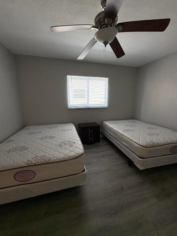 CENTURY VILLAGE / STRATFORD CONDOMINIUM - Residential Lease