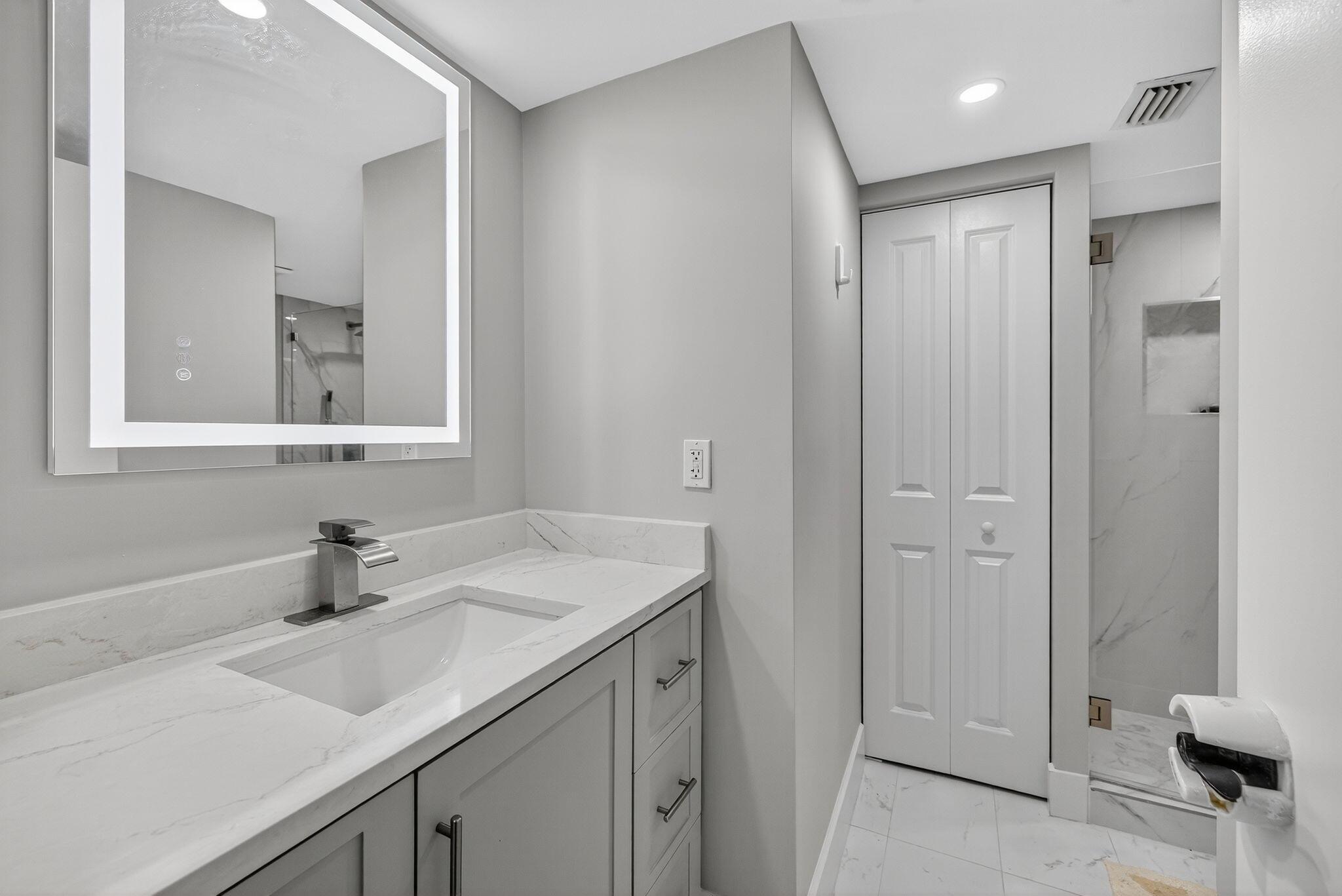 SHADOW WOOD CONDO - Residential