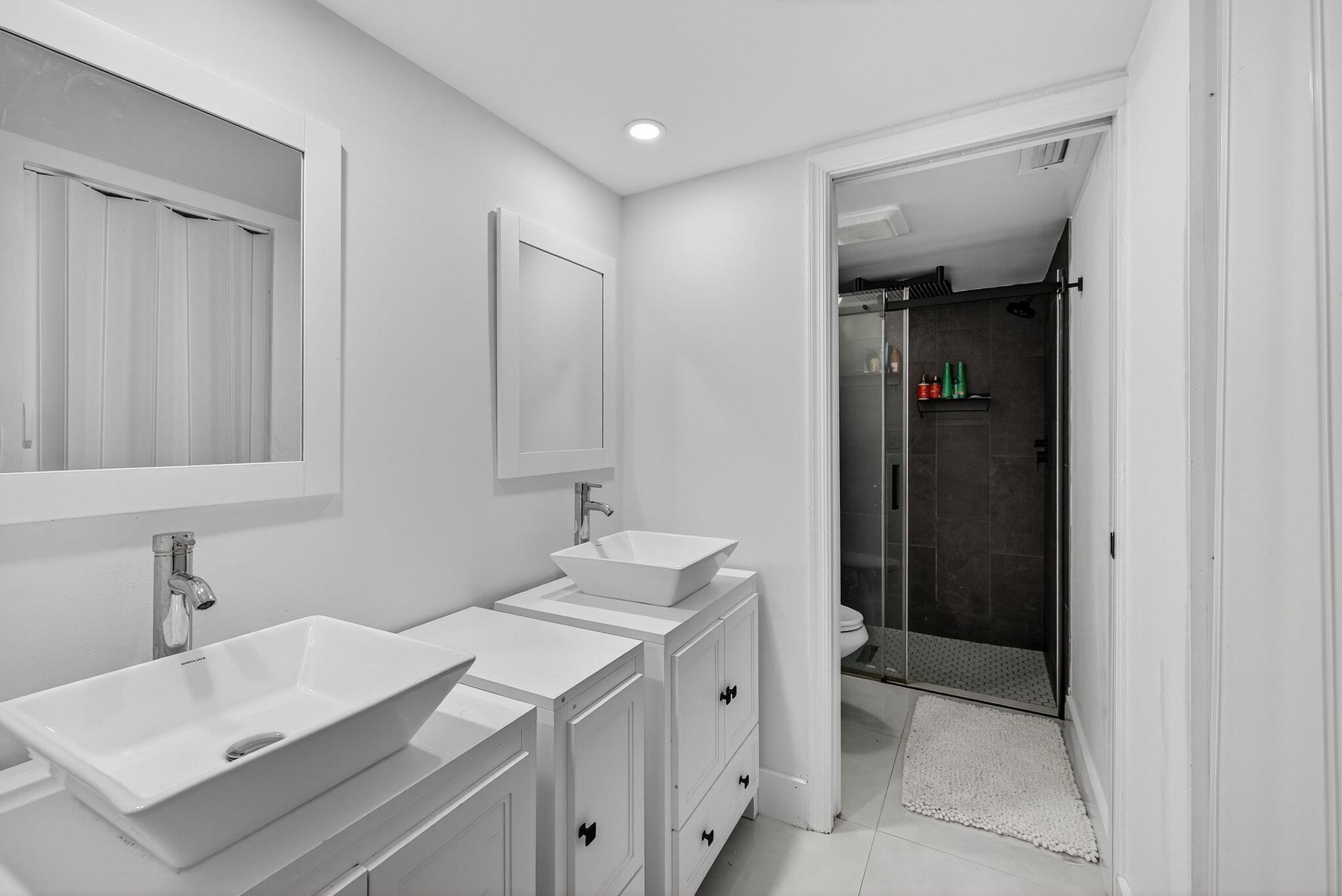 SHADOW WOOD CONDO - Residential