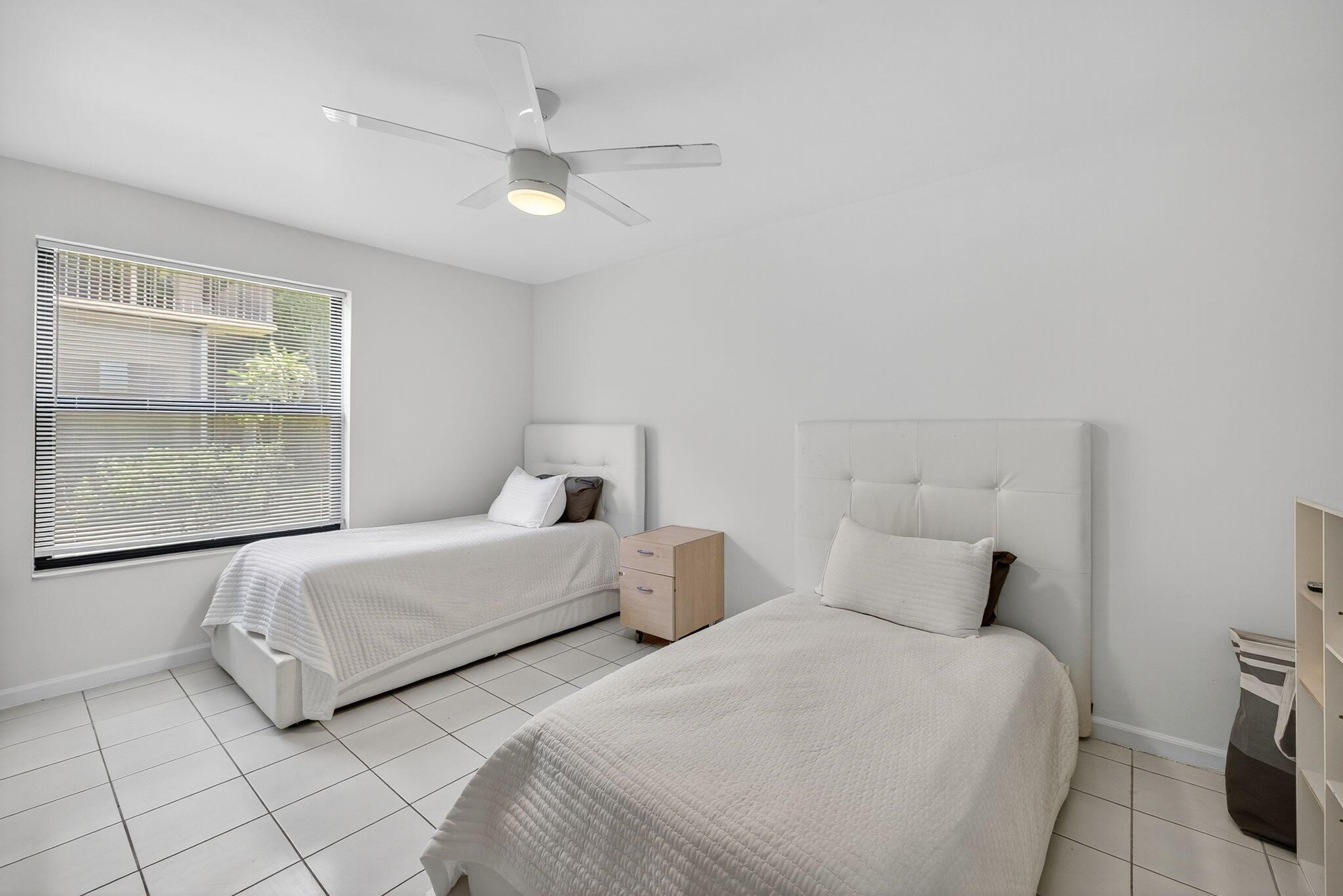 SHADOW WOOD CONDO - Residential