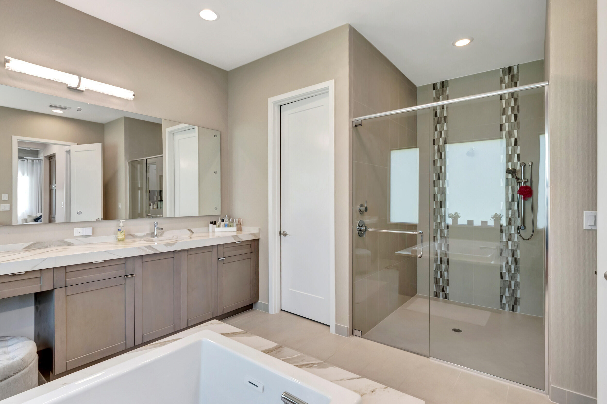 LOTUS-BRIDGES MIZNER PUD BRIDGES SOUTH PLAT ON - Residential