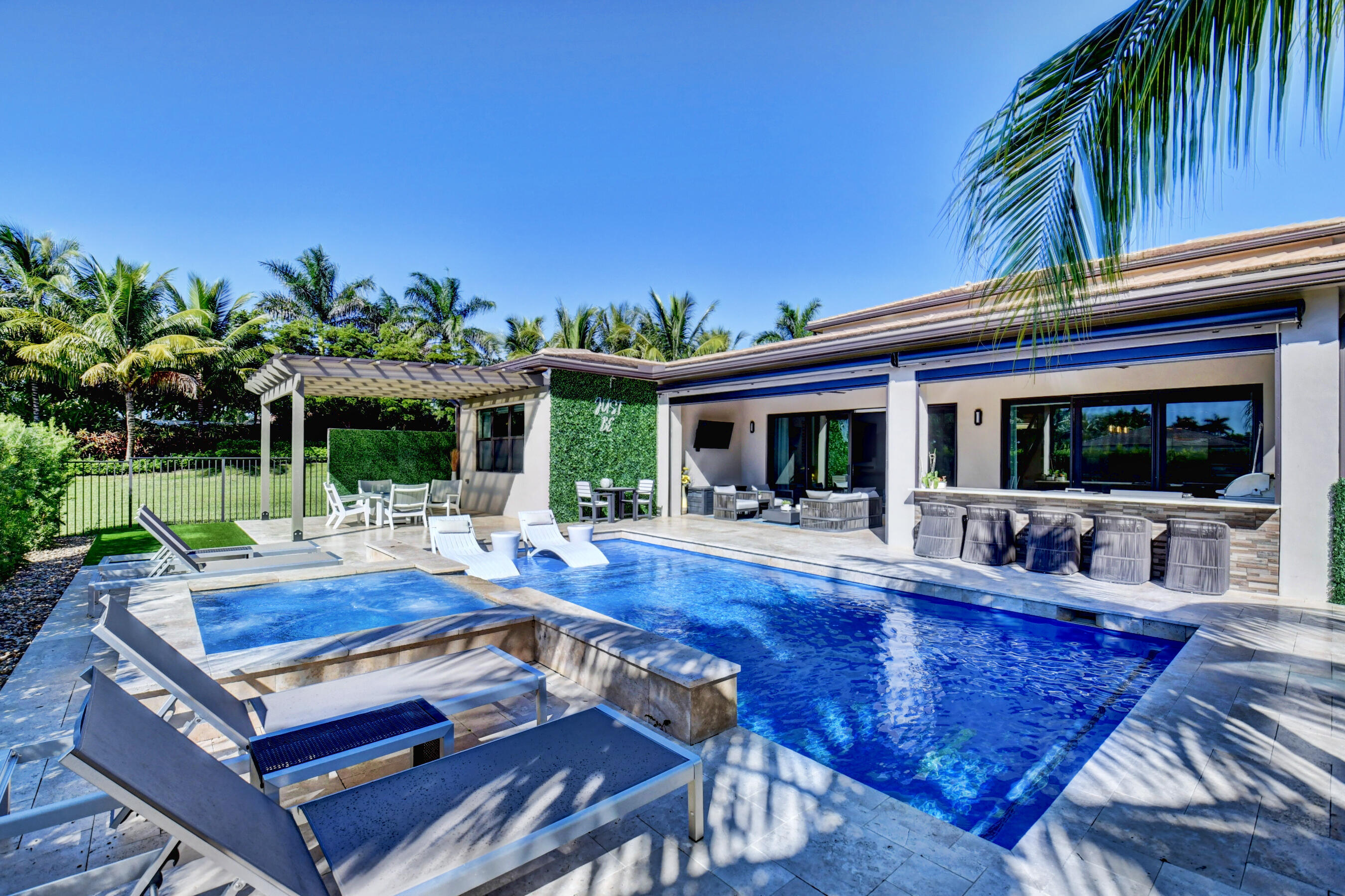 LOTUS-BRIDGES MIZNER PUD BRIDGES SOUTH PLAT ON - Residential