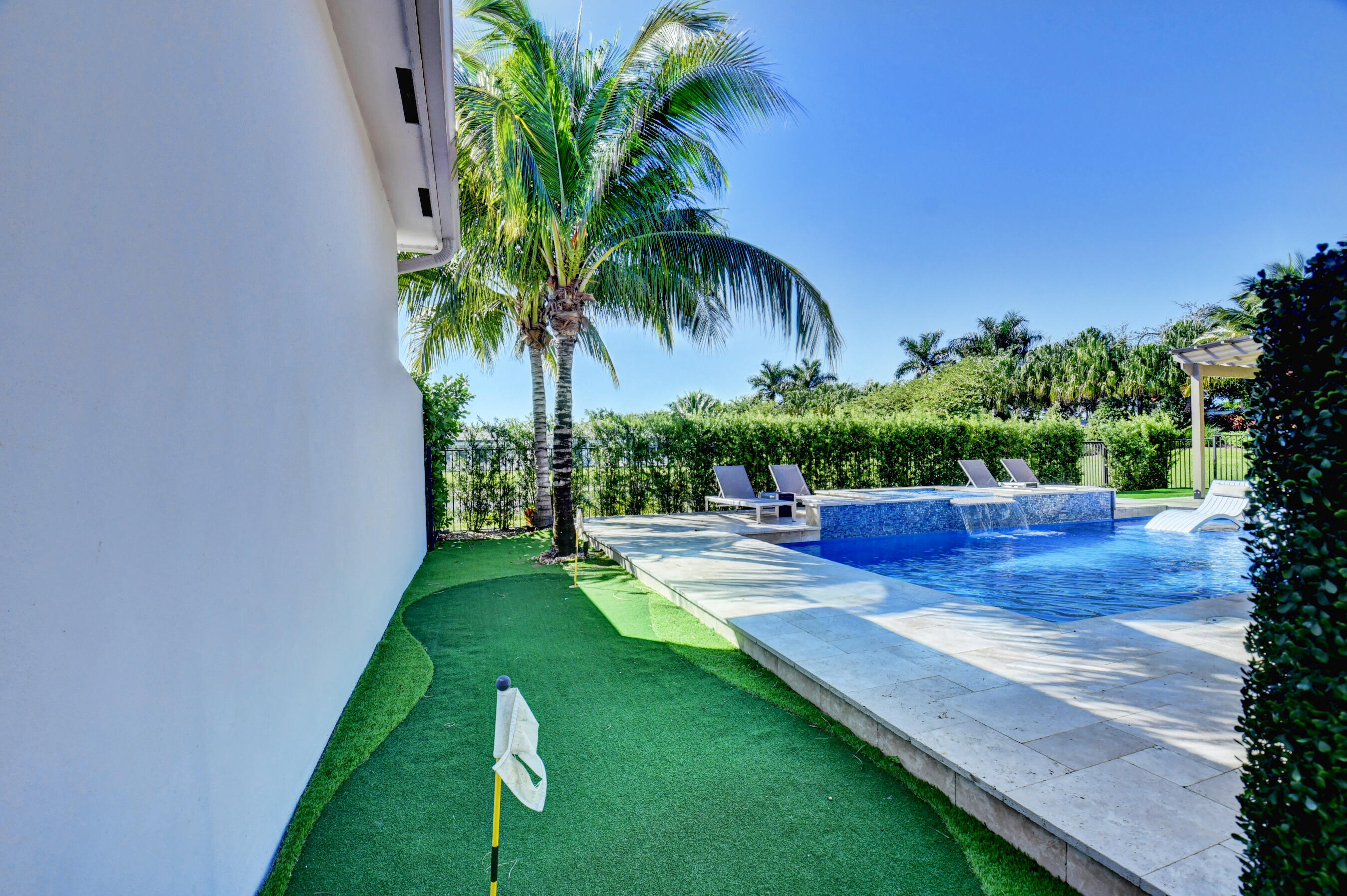 LOTUS-BRIDGES MIZNER PUD BRIDGES SOUTH PLAT ON - Residential