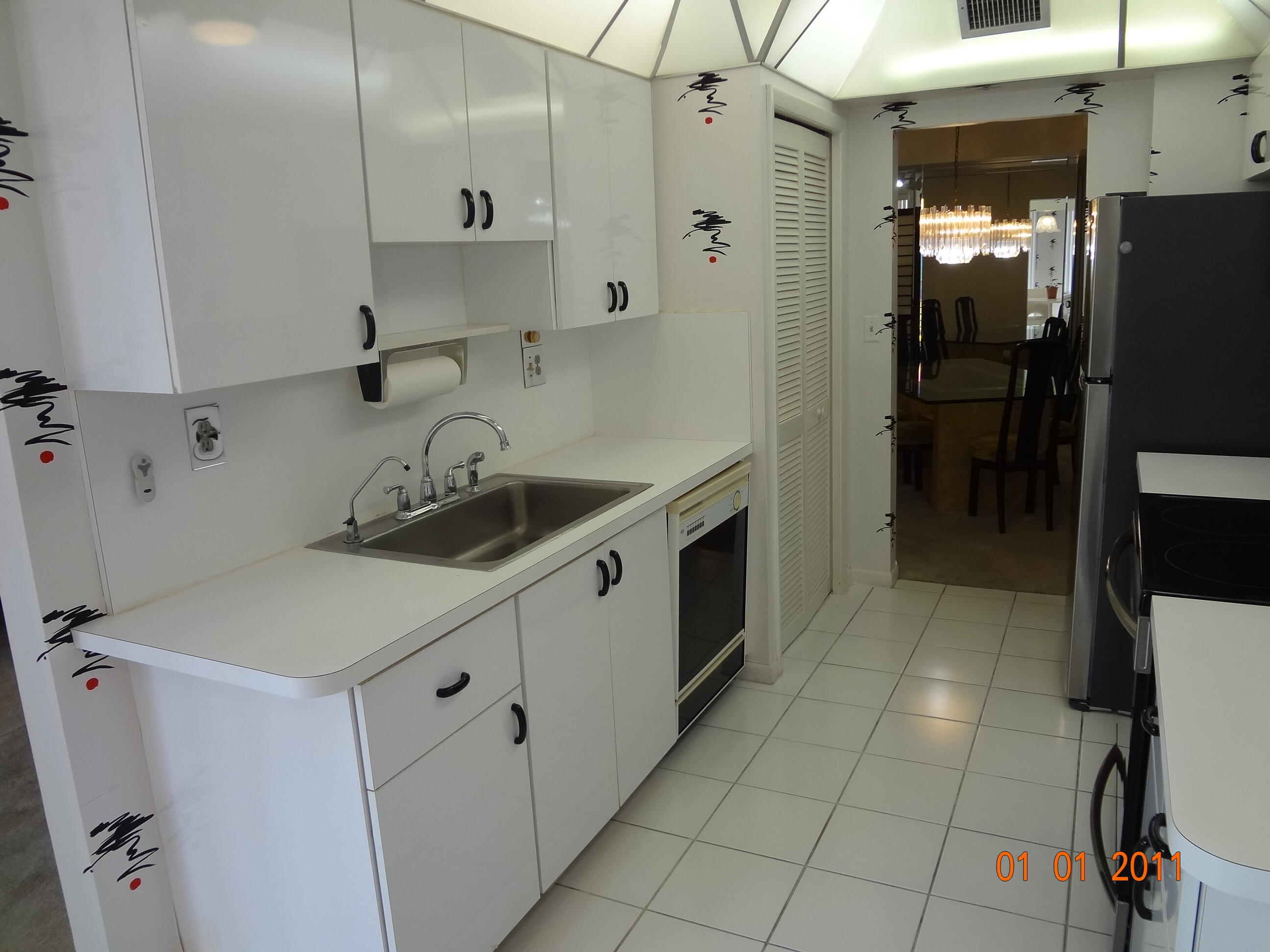 ENVIRON TOWERS I CONDO - Residential