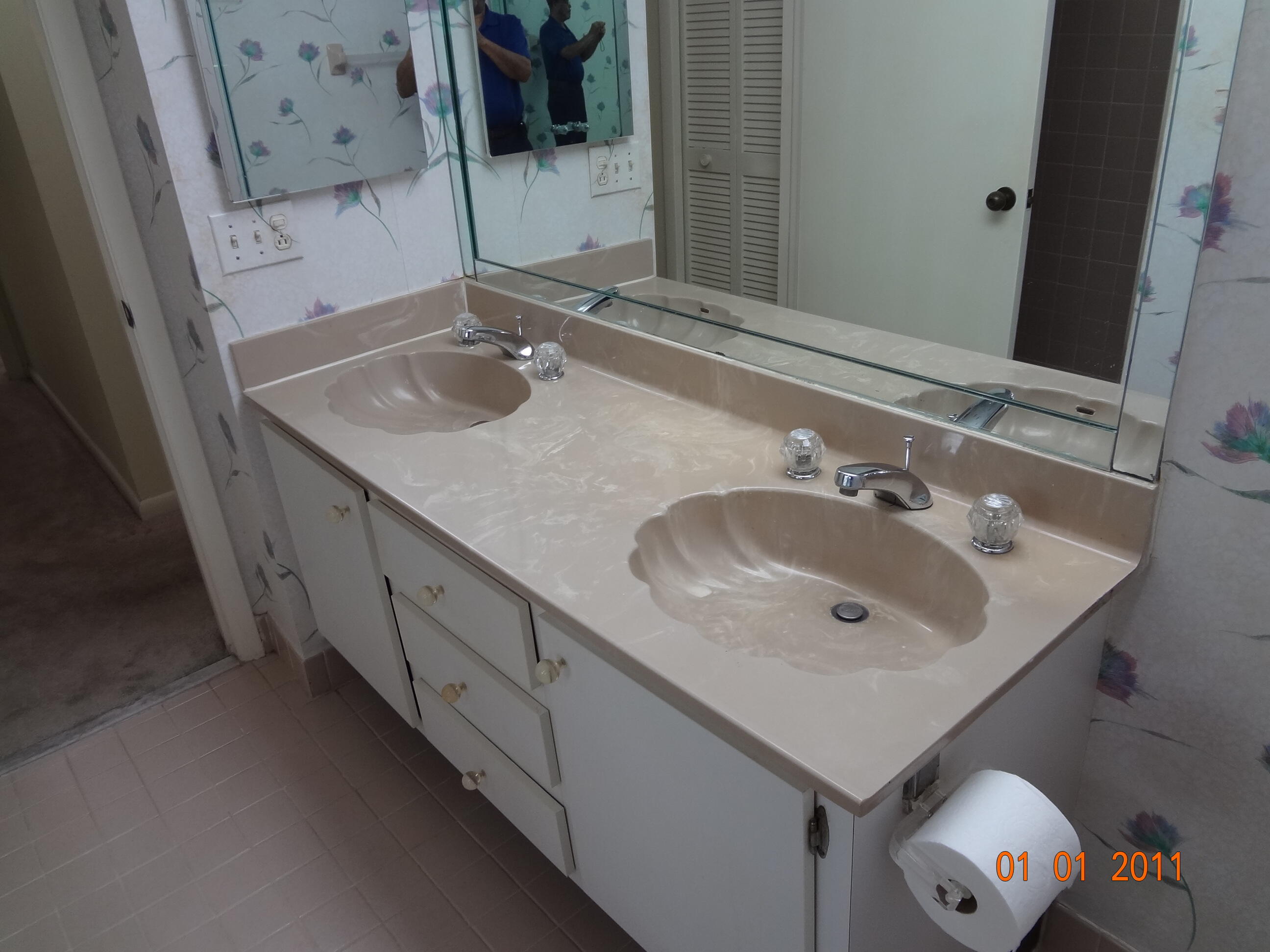 ENVIRON TOWERS I CONDO - Residential