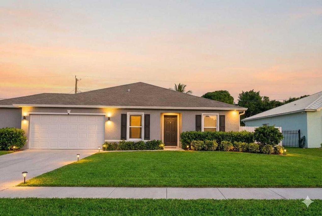 Photo of 2507 SE Charleston Drive, Port Saint Lucie, FL 34952 (MLS # R11168505)