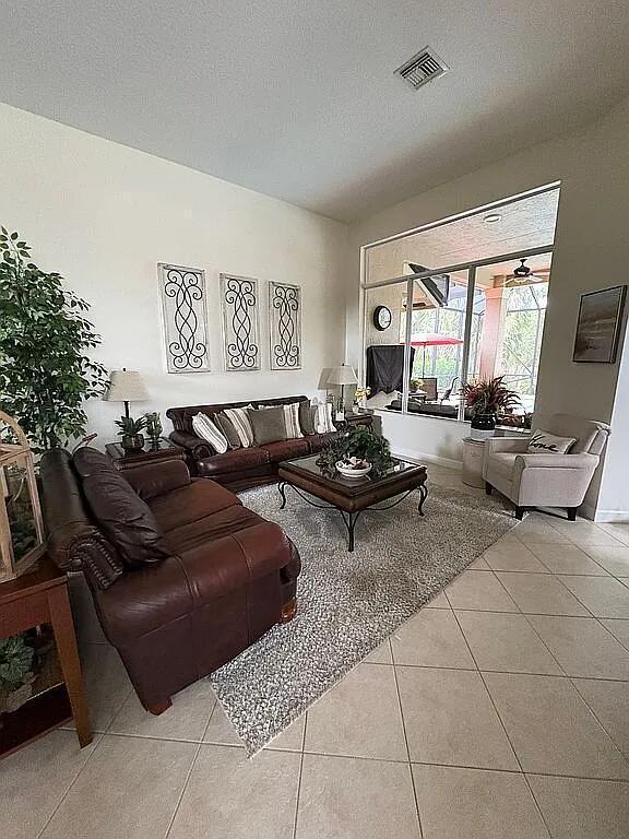 MAIDSTONE - Residential