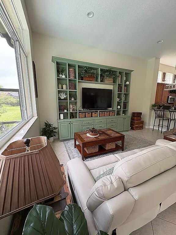 MAIDSTONE - Residential