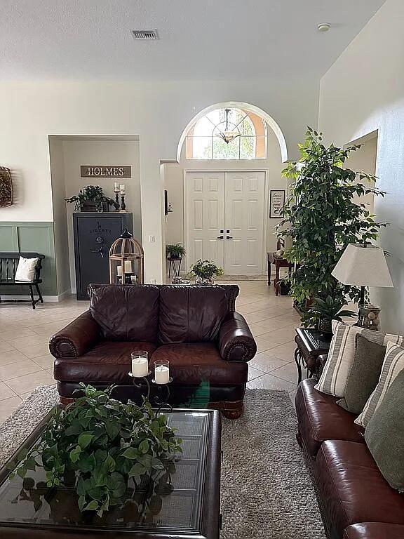 MAIDSTONE - Residential