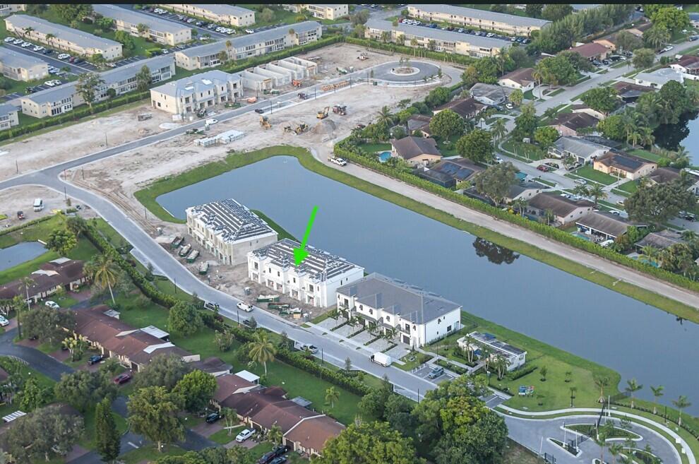 719 Nove Boulevard Banyan 13