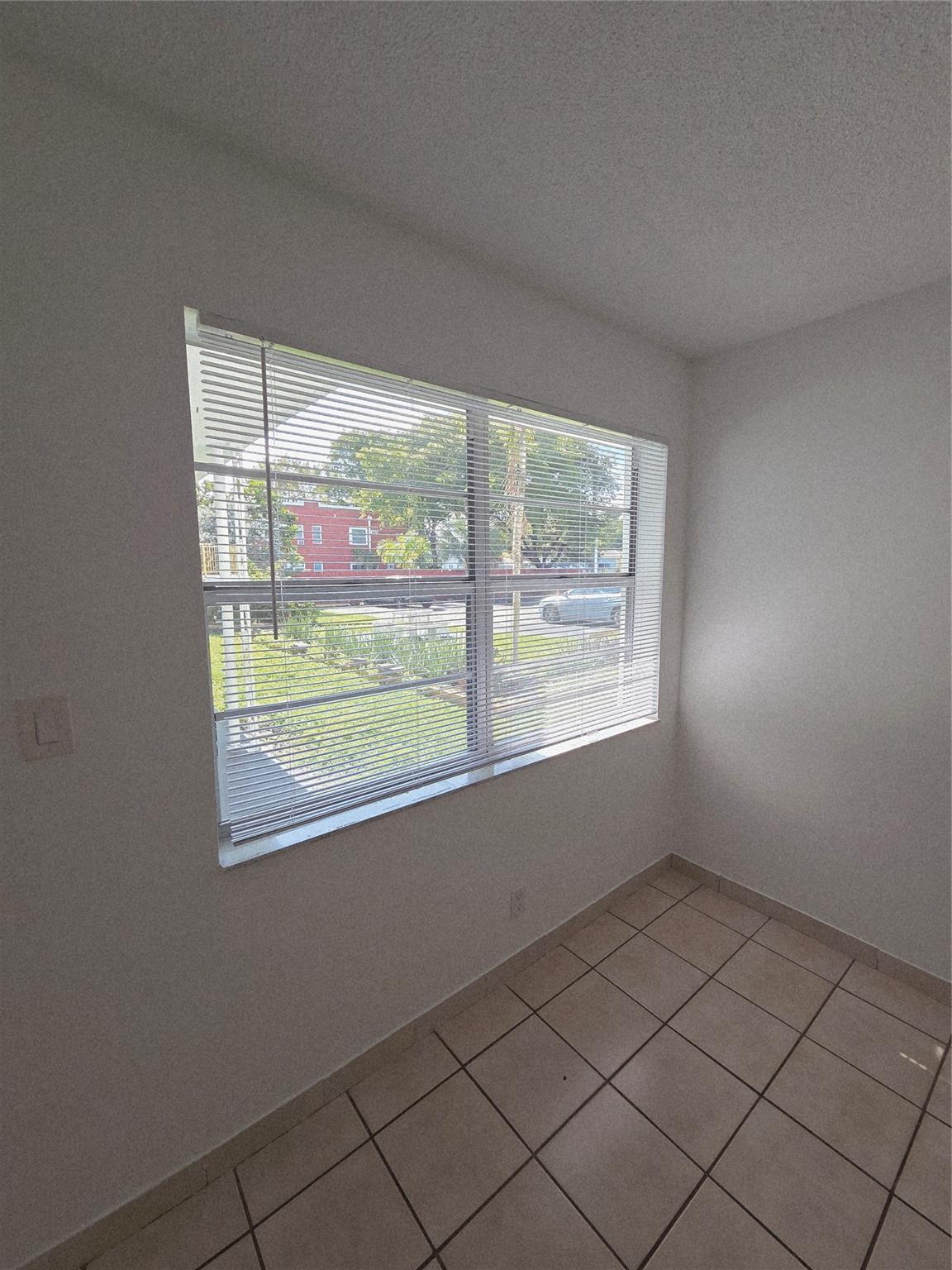 Chateau Dreamer Condo - Residential Lease