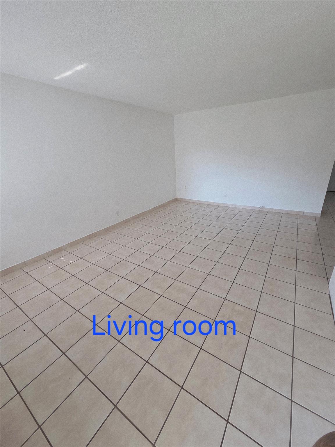 Chateau Dreamer Condo - Residential Lease