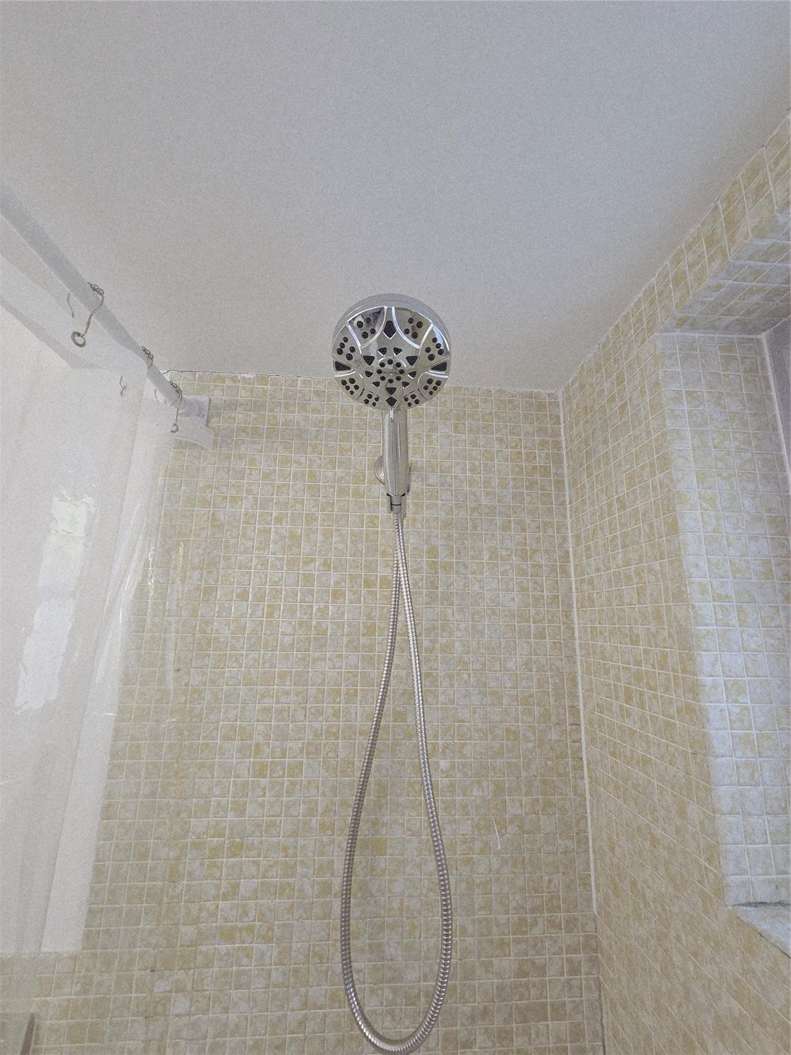 Chateau Dreamer Condo - Residential Lease