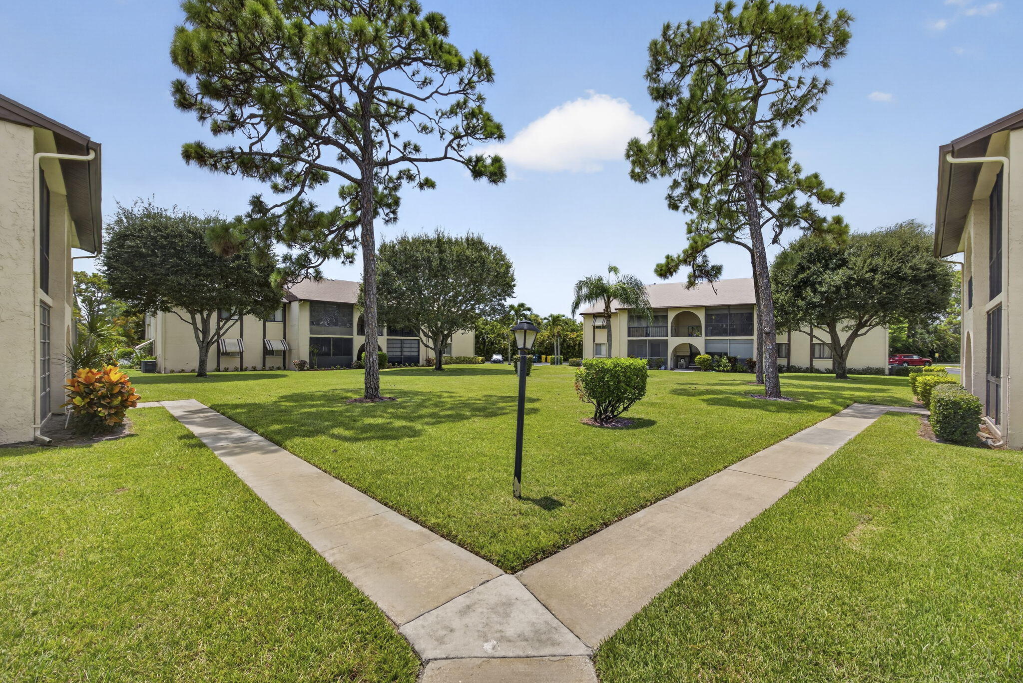 3625 LA AIRES Court C-1