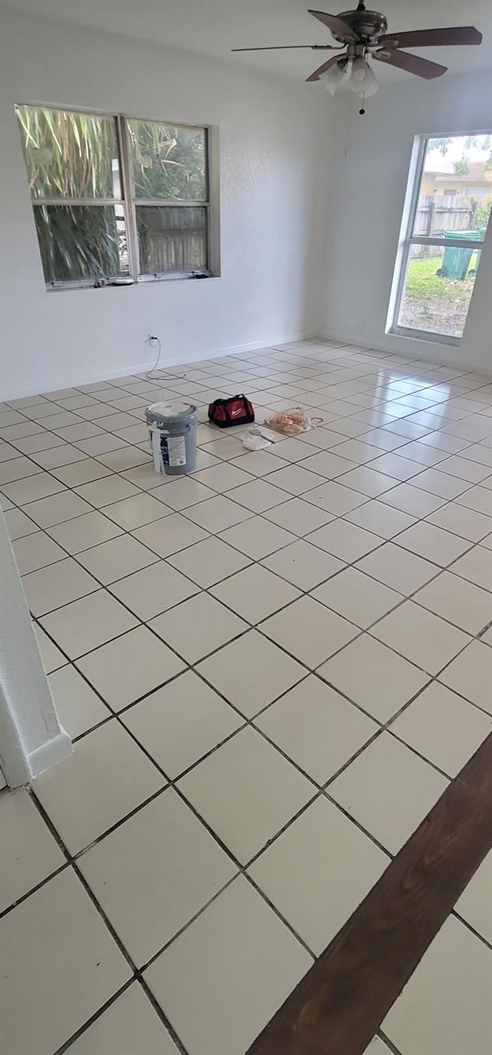 Sunshine Villas First Add - Residential Lease