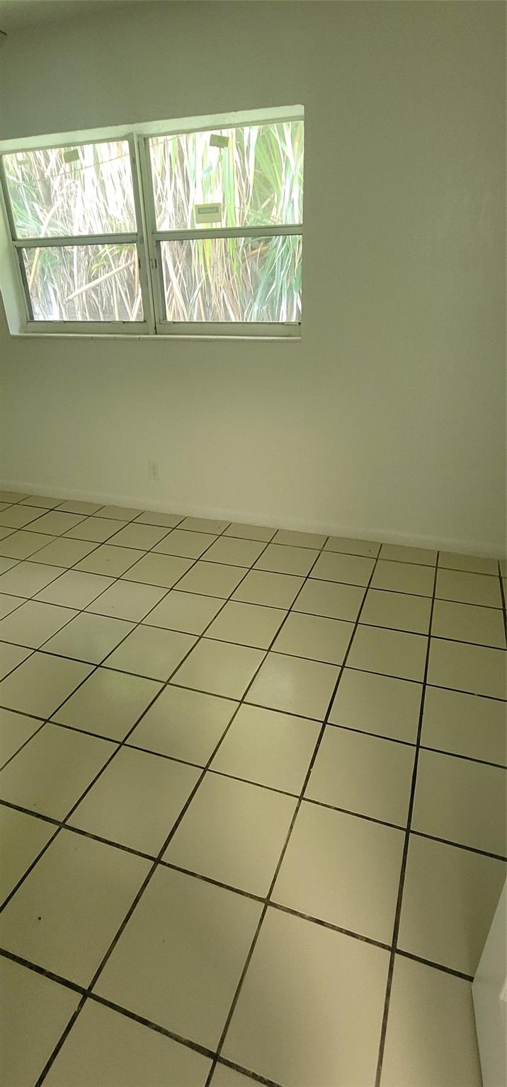 Sunshine Villas First Add - Residential Lease