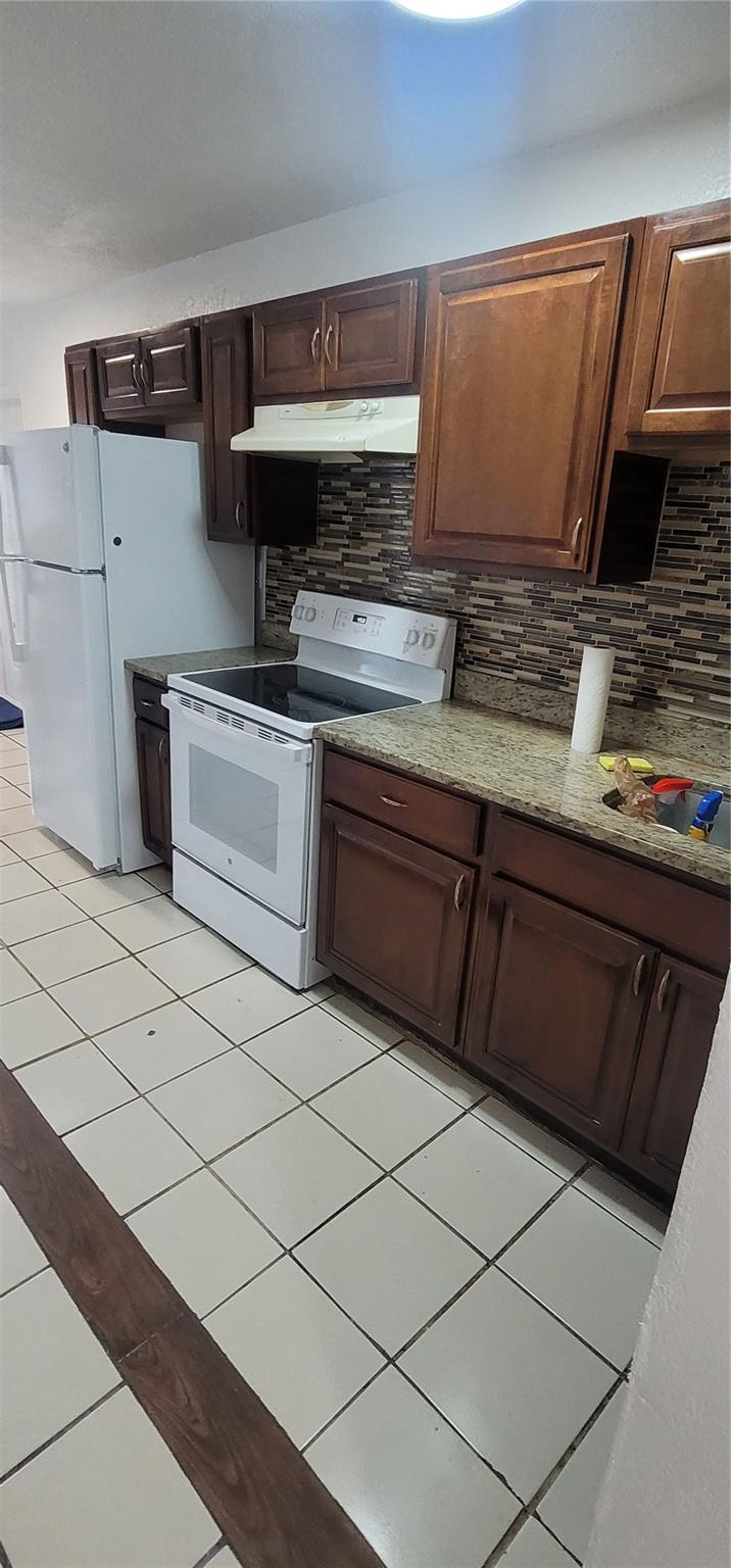 Sunshine Villas First Add - Residential Lease