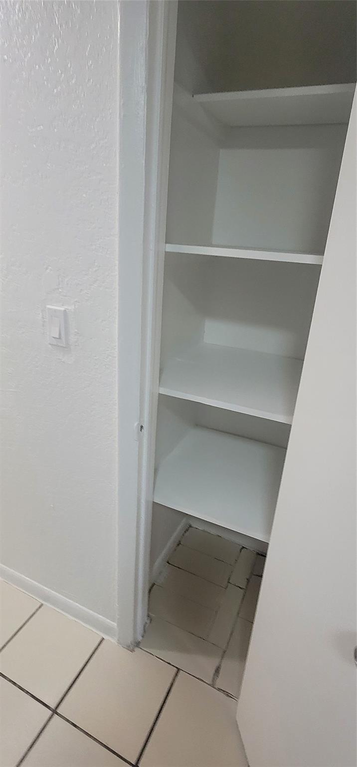 Sunshine Villas First Add - Residential Lease