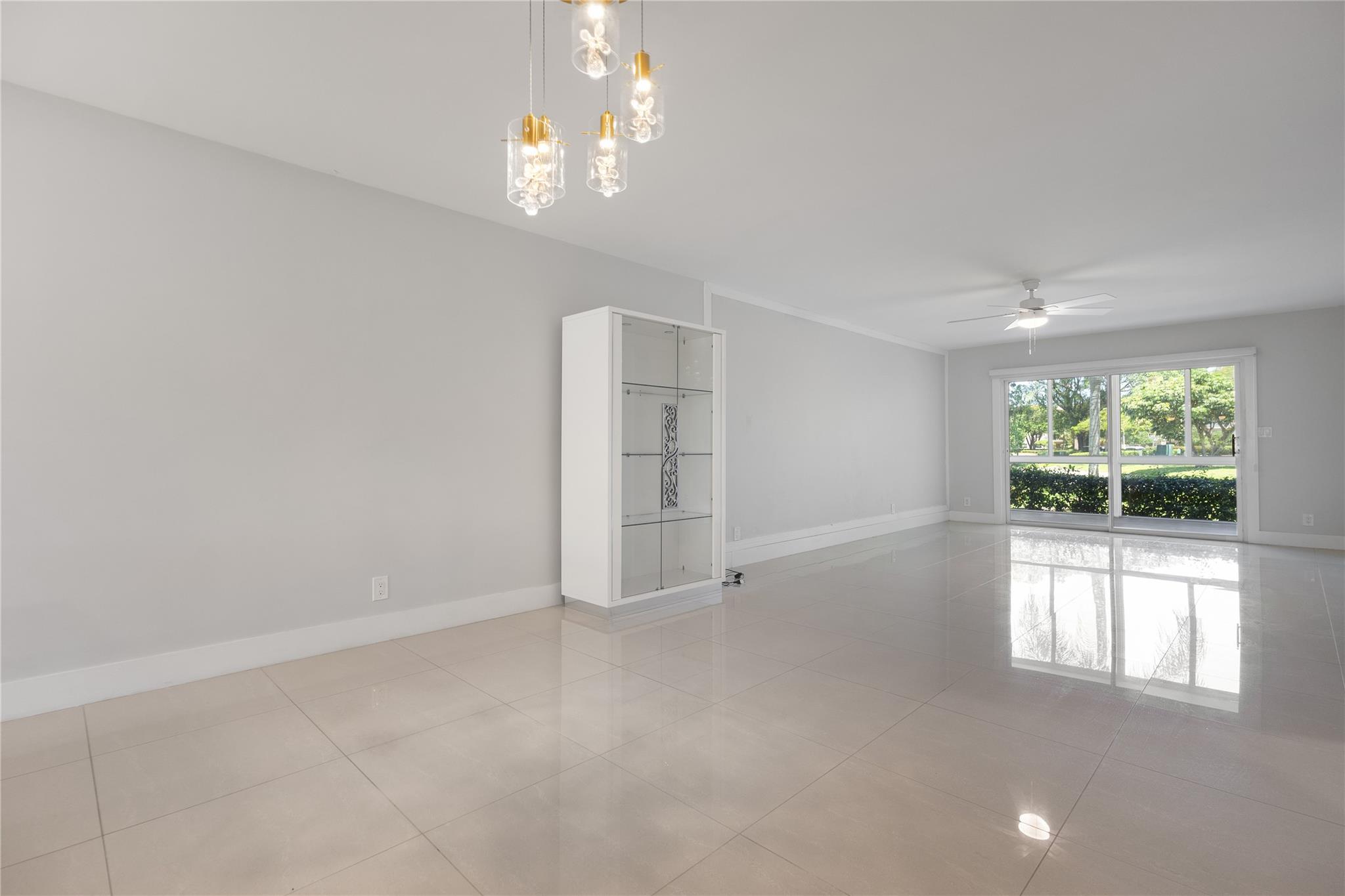 4301 Martinique Cir M1