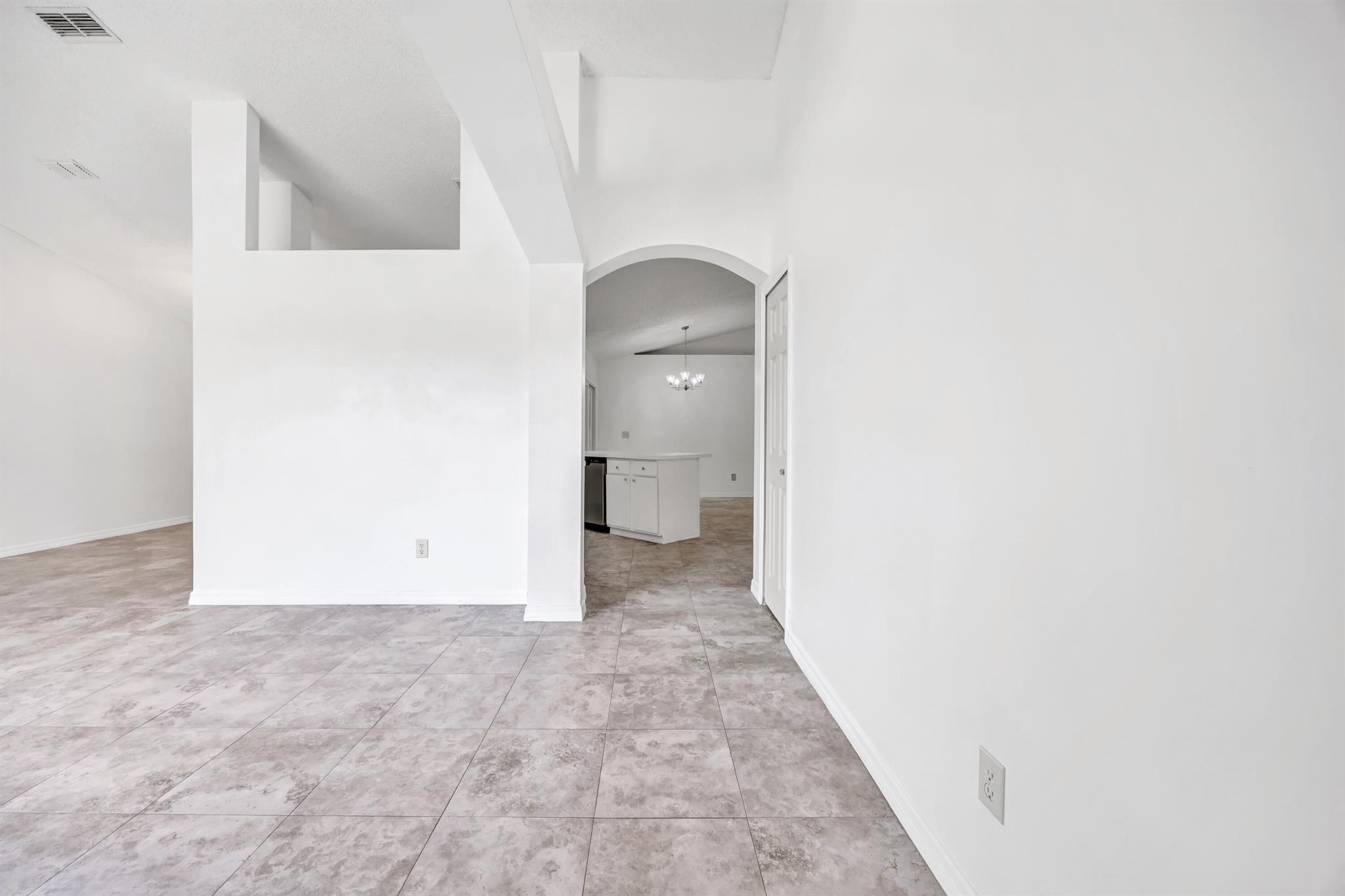 COUNTRY CREEK UNIT 09 - Residential