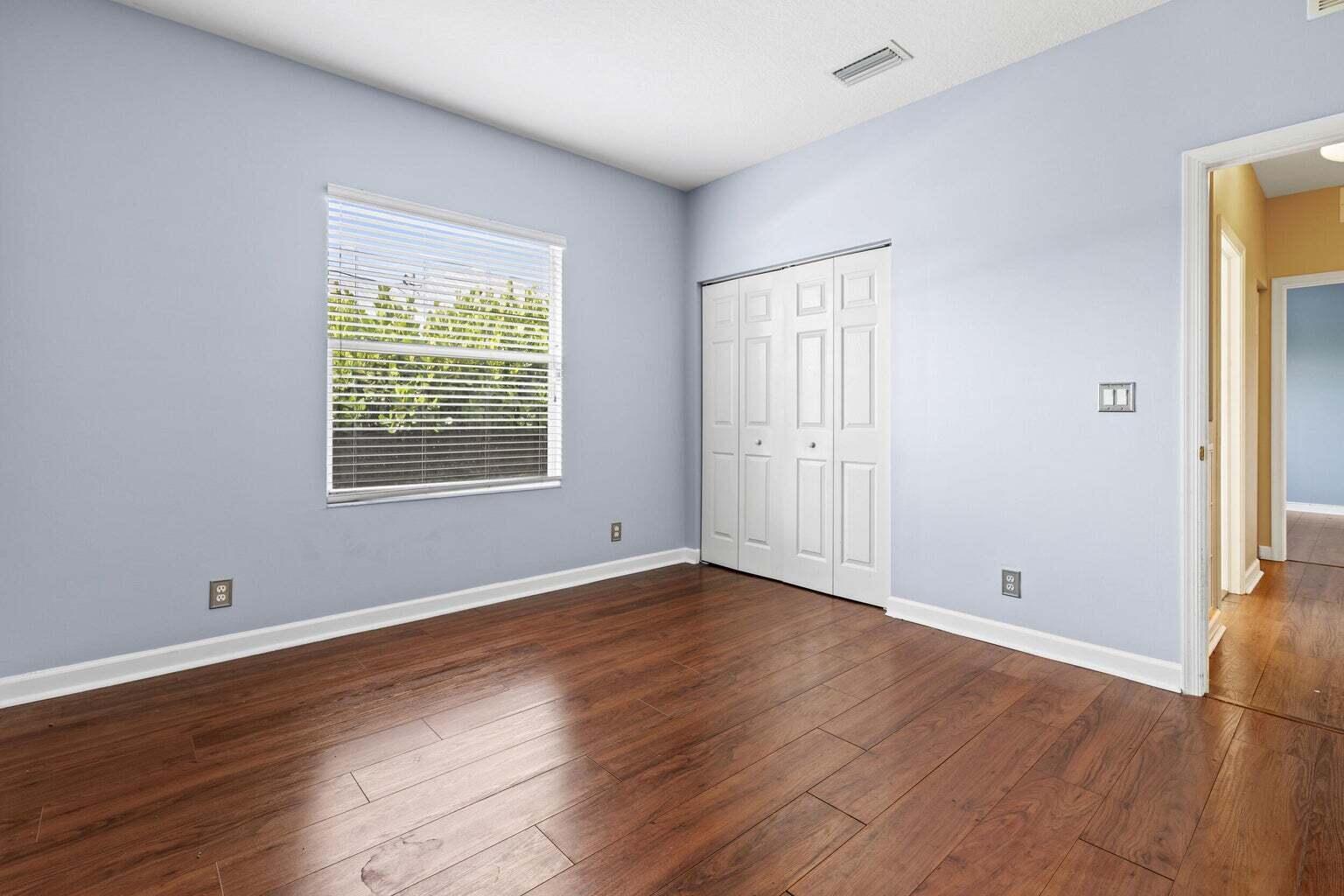 PORT ST LUCIE SECTION 33 - Residential