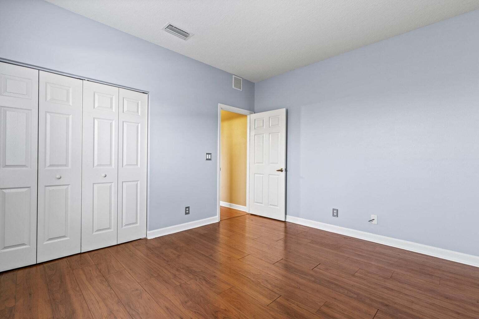 PORT ST LUCIE SECTION 33 - Residential