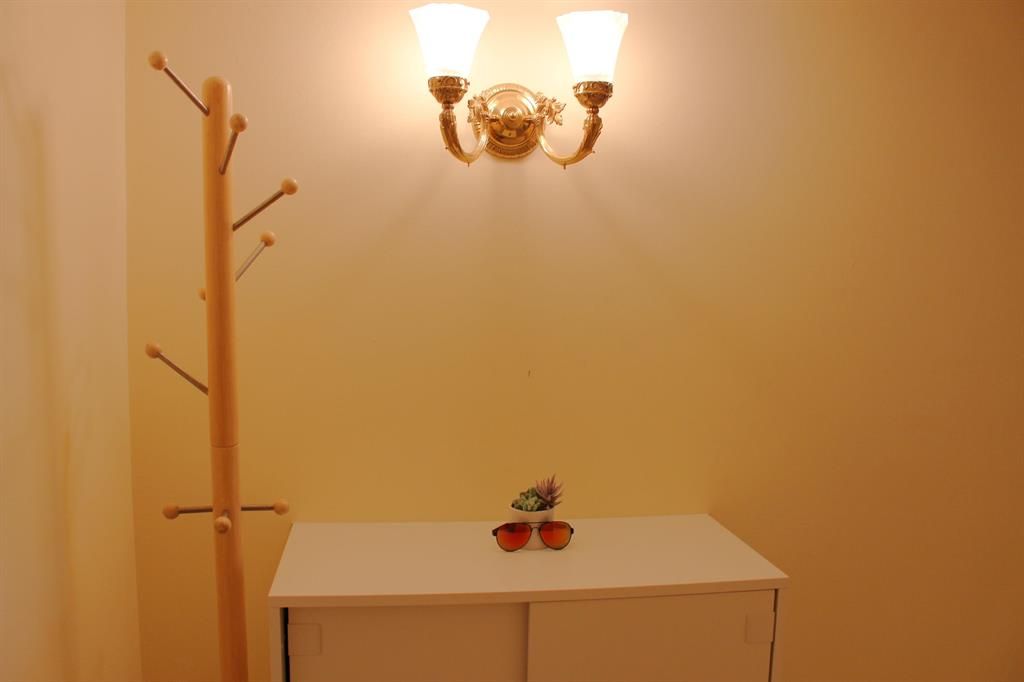 Photo of 523 Villa Circle, Boynton Beach, FL 33435 (MLS # R10755530)