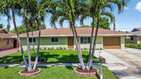 735 La Costa Way Lantana FL 33462