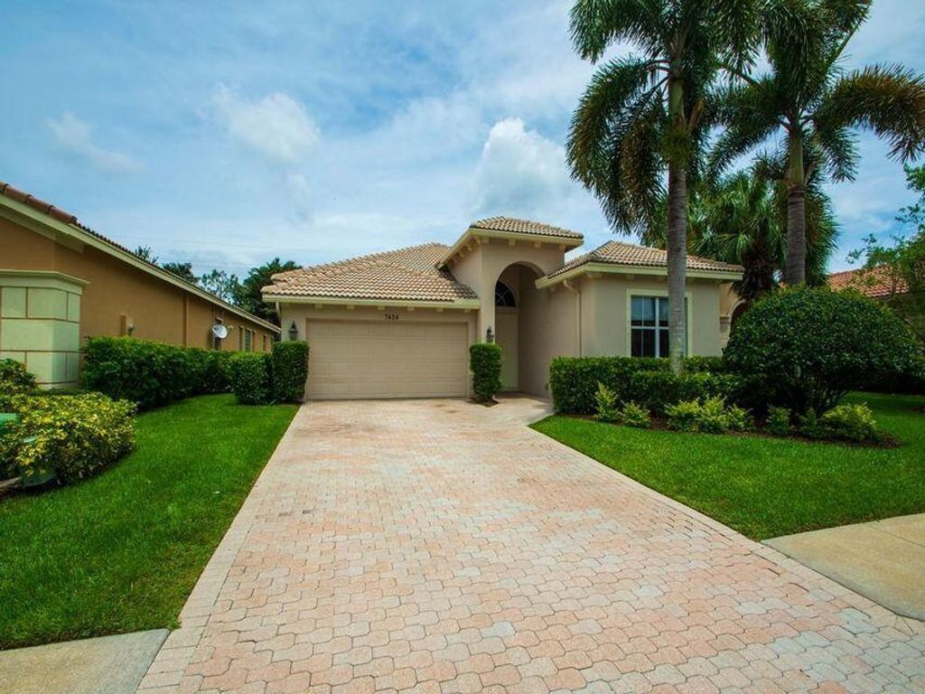 Photo of 7424 Bob O Link Way, Saint Lucie West, FL 34986 (MLS # R10746653)