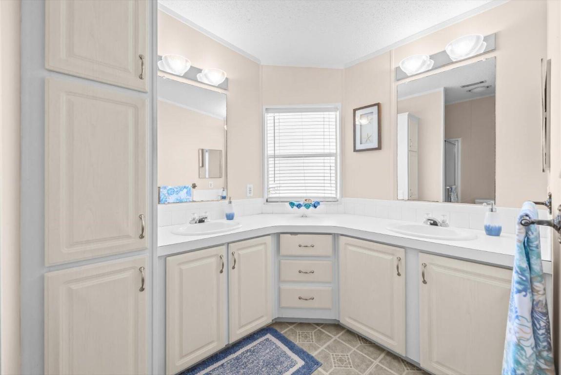 SAVANNA CLUB PLAT PHASE THREE - Residential