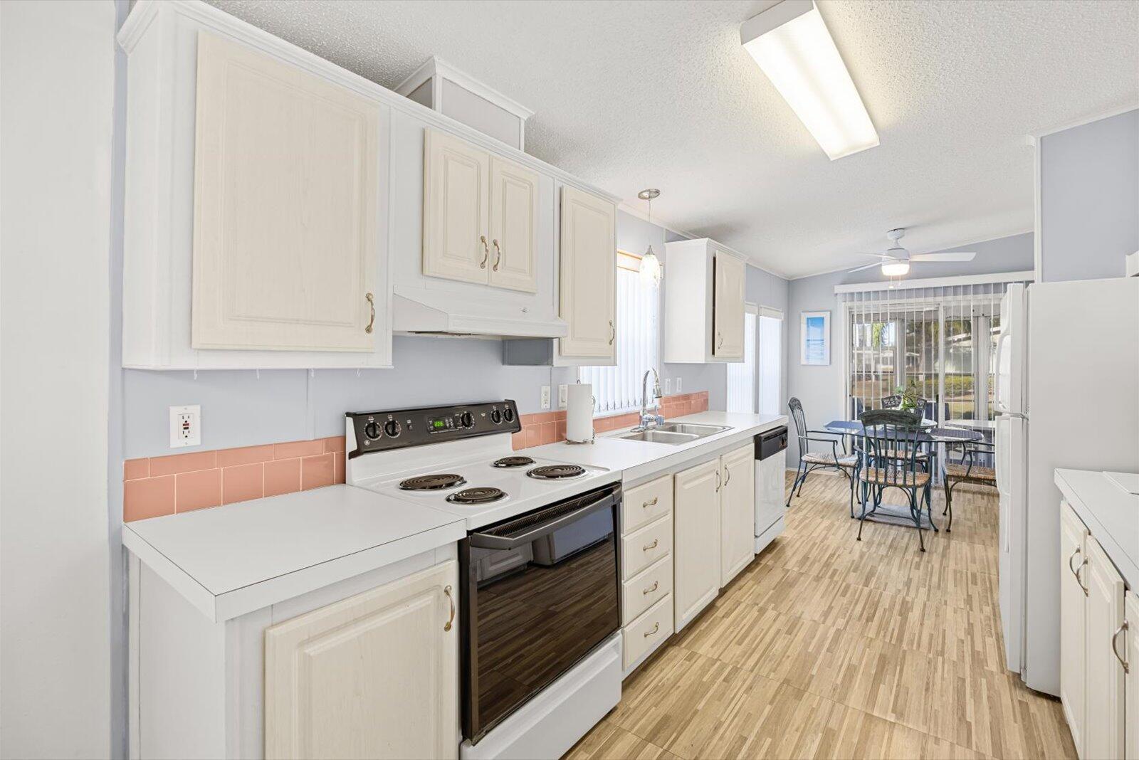 SAVANNA CLUB PLAT PHASE THREE - Residential