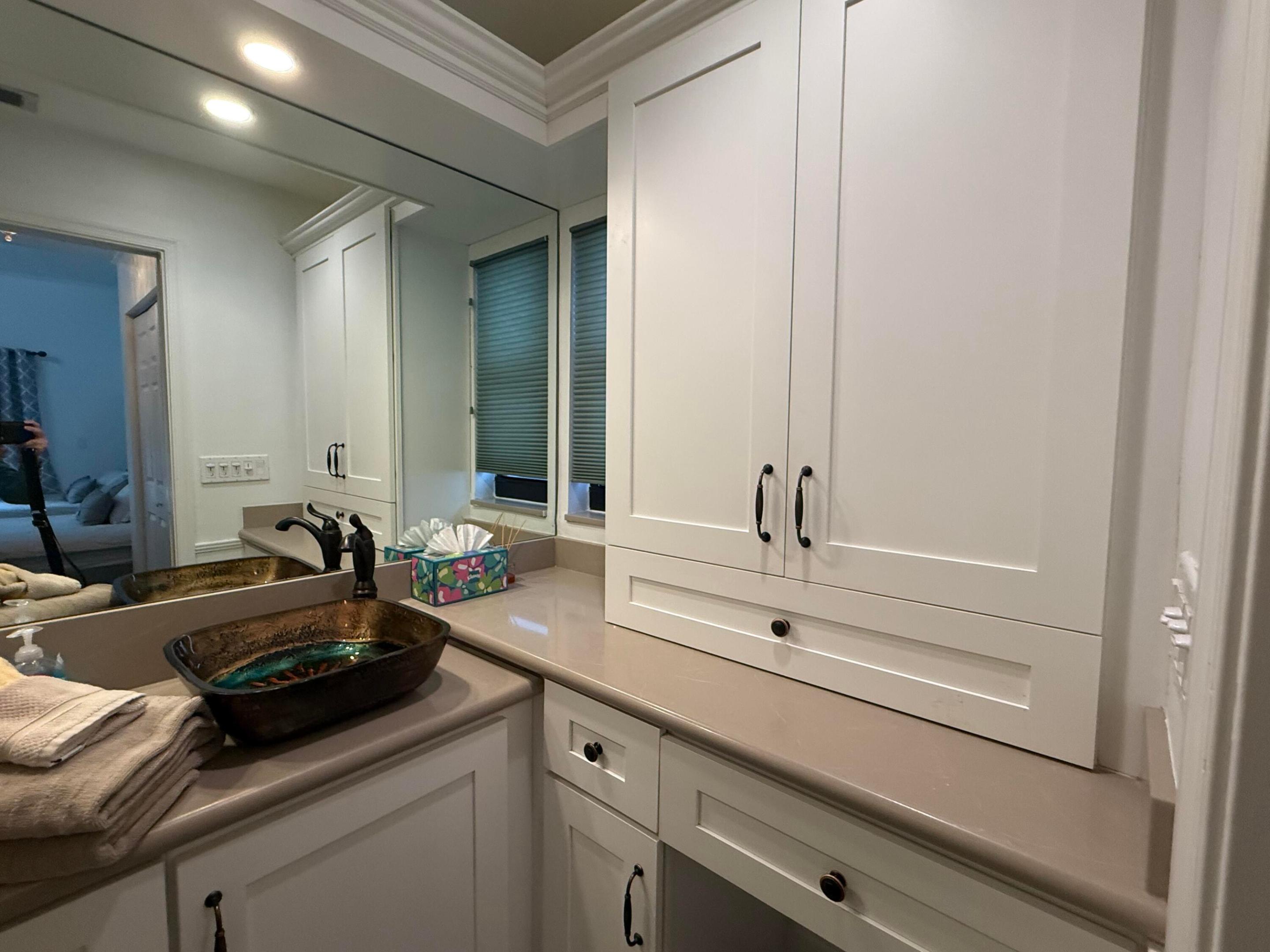 SUN VALLEY 2 - Residential Lease