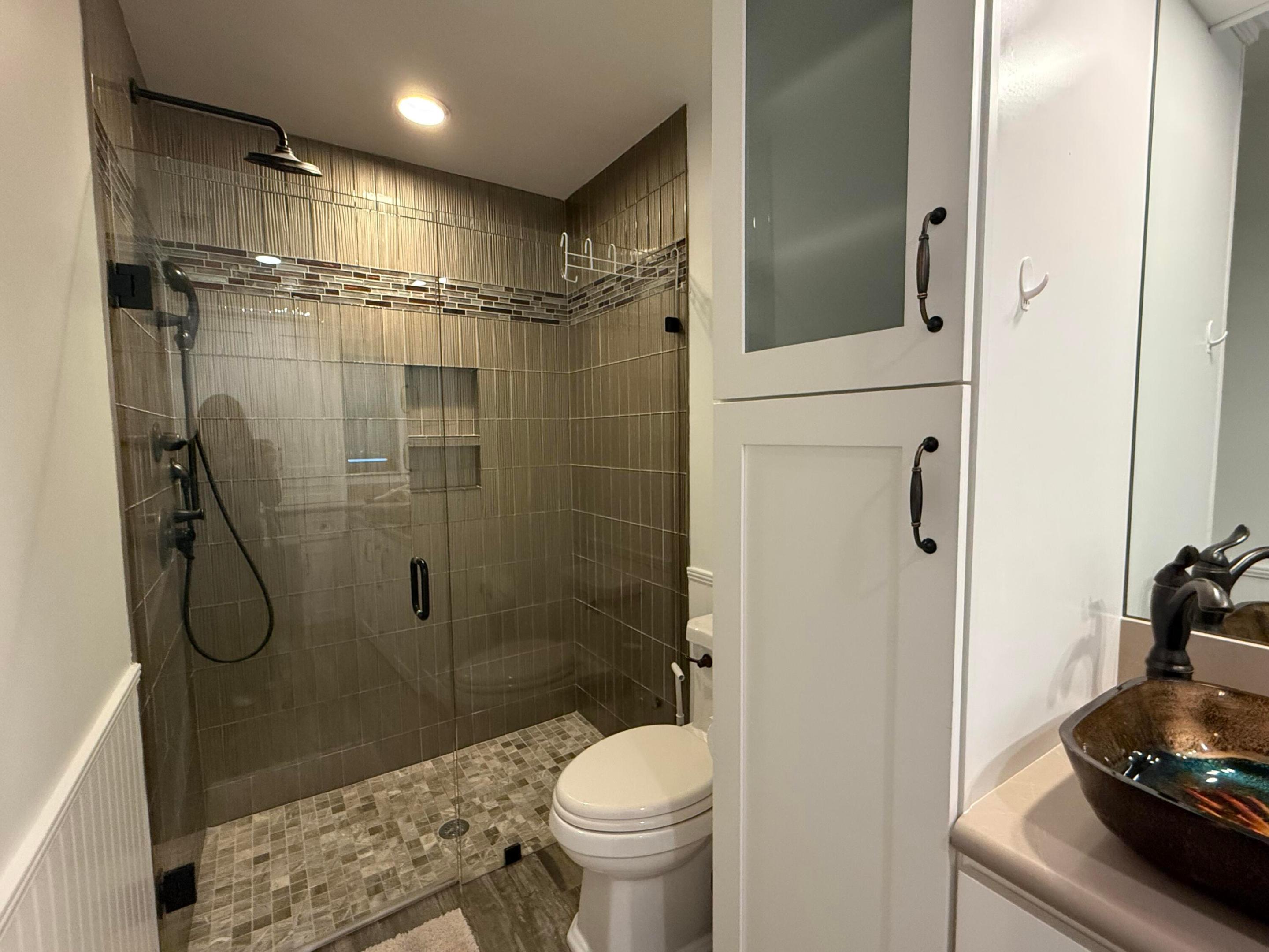 SUN VALLEY 2 - Residential Lease