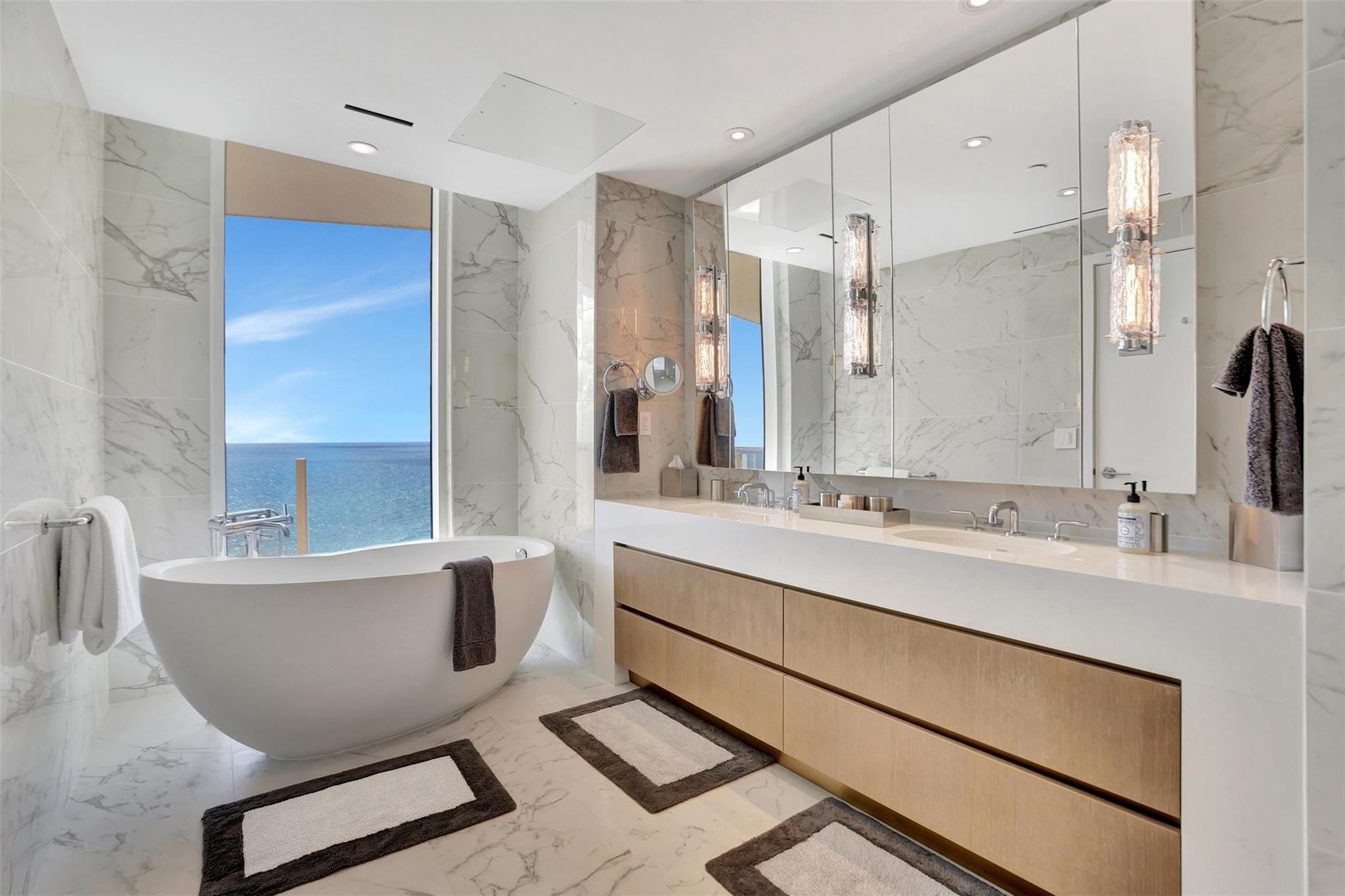 Four Seasons - Residential