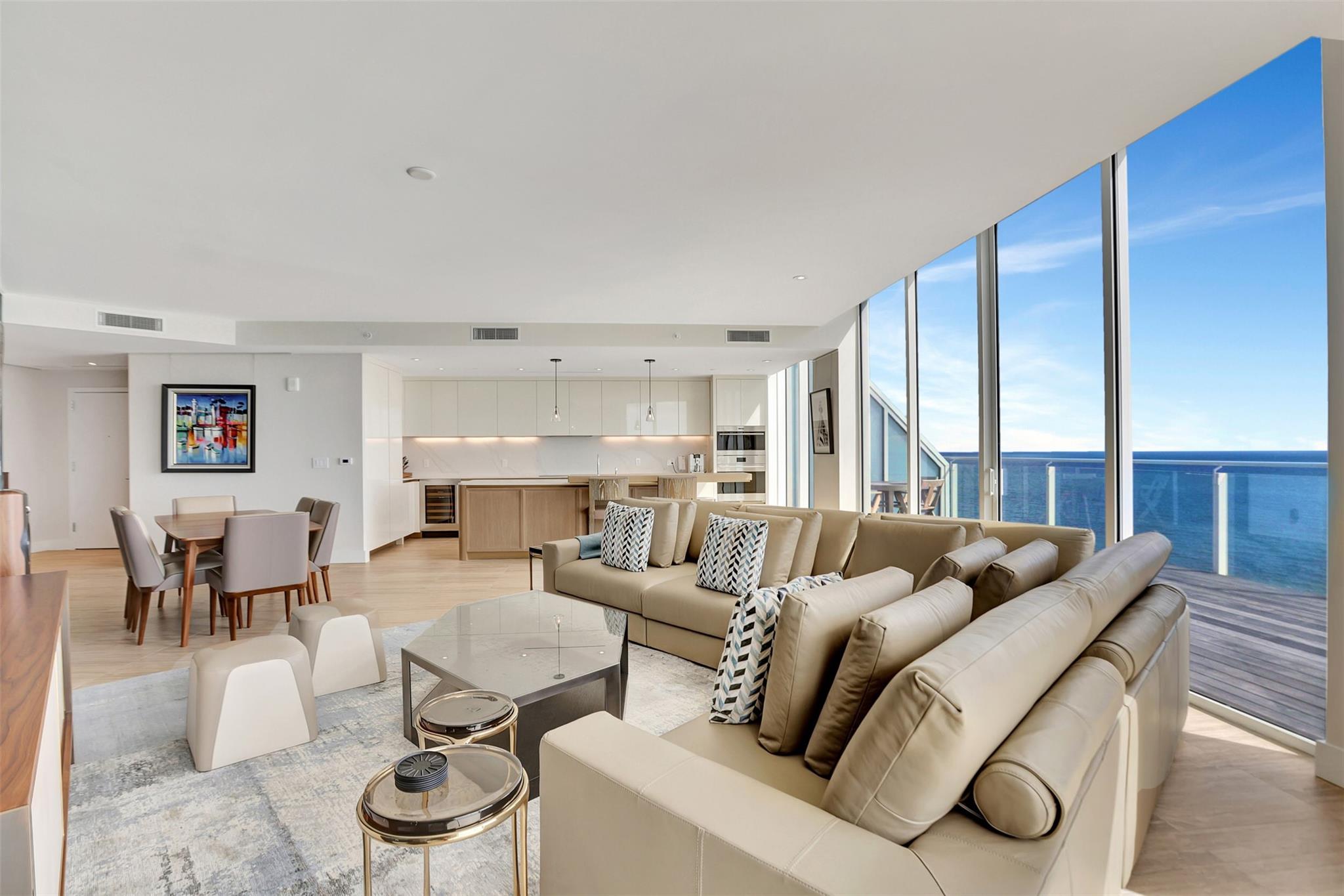 Four Seasons - Residential