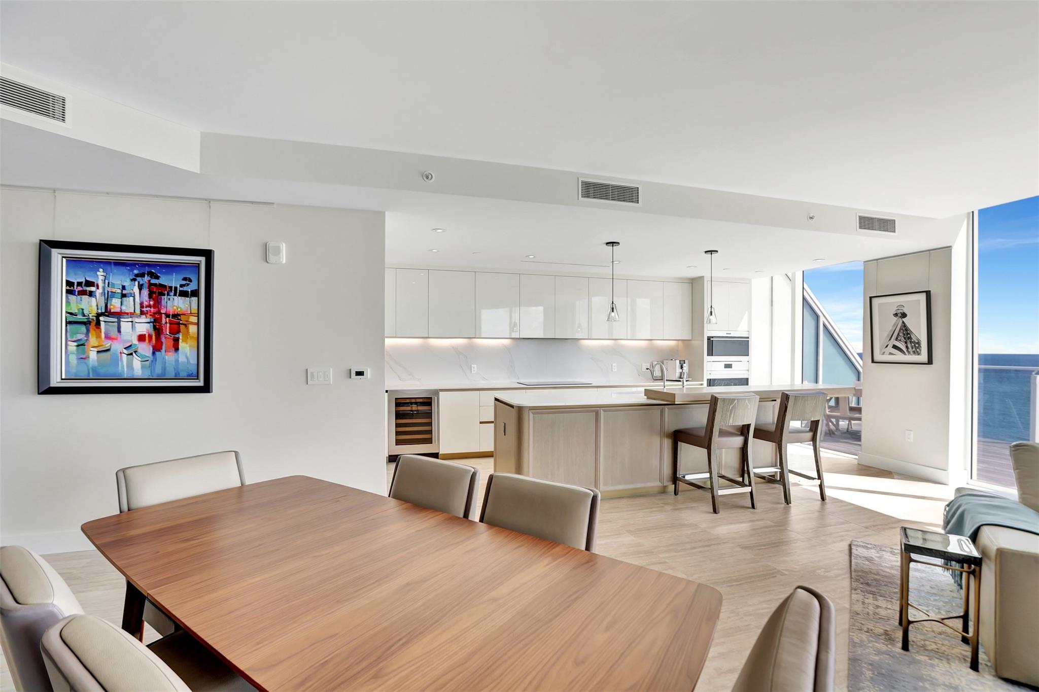 Four Seasons - Residential