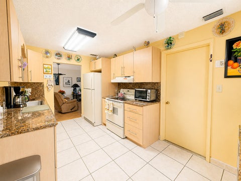 Tiny photo for 1266 NW 82nd Avenue, Plantation, FL 33322 (MLS # B26051515)