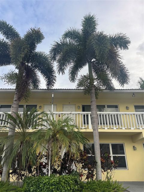 2120 NE 42nd Ct 6 Lighthouse Point FL 33064