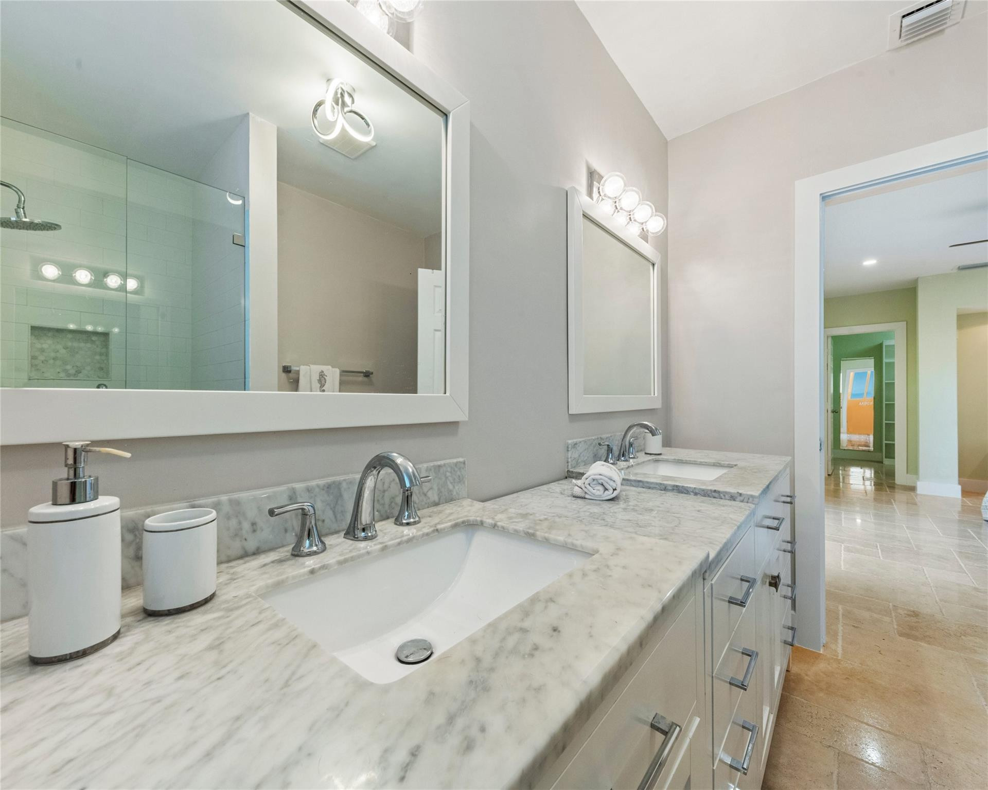 IMPERIAL POINT 4TH SEC - Residential Lease