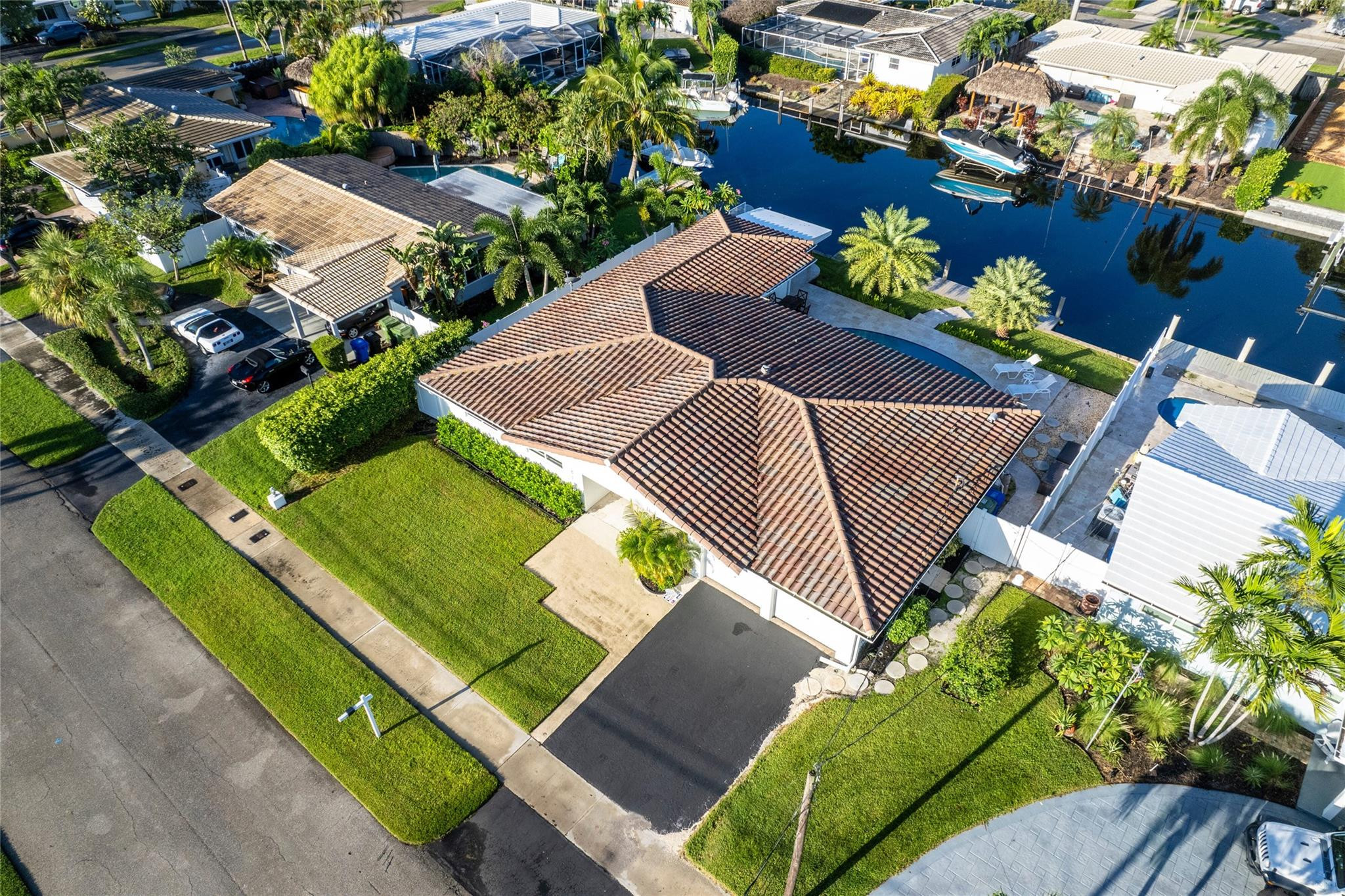 IMPERIAL POINT 4TH SEC - Residential Lease
