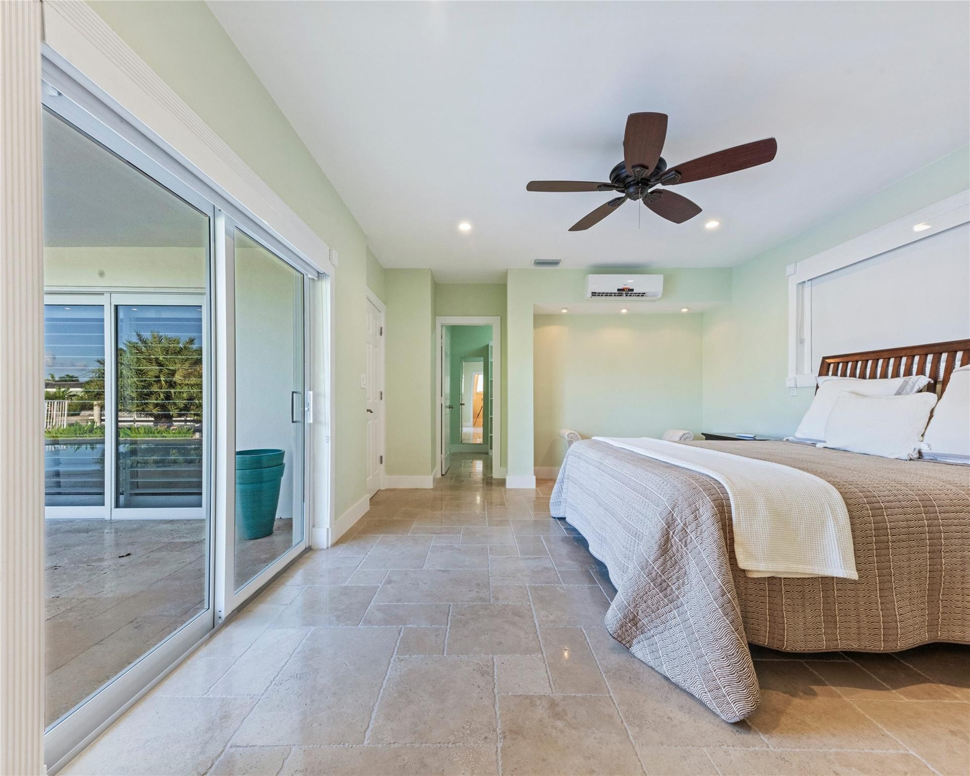 IMPERIAL POINT 4TH SEC - Residential Lease