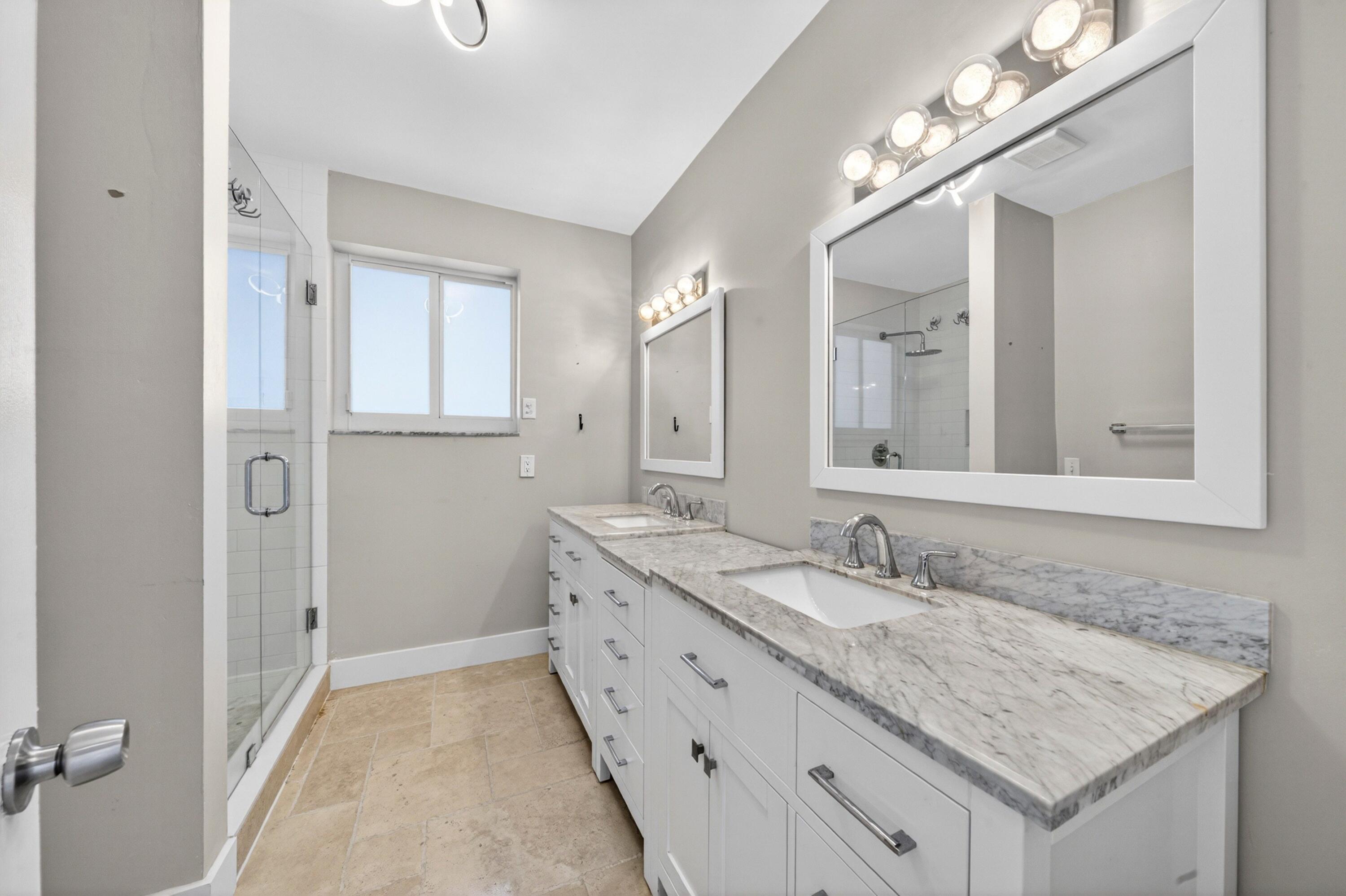IMPERIAL POINT 4TH SEC - Residential Lease