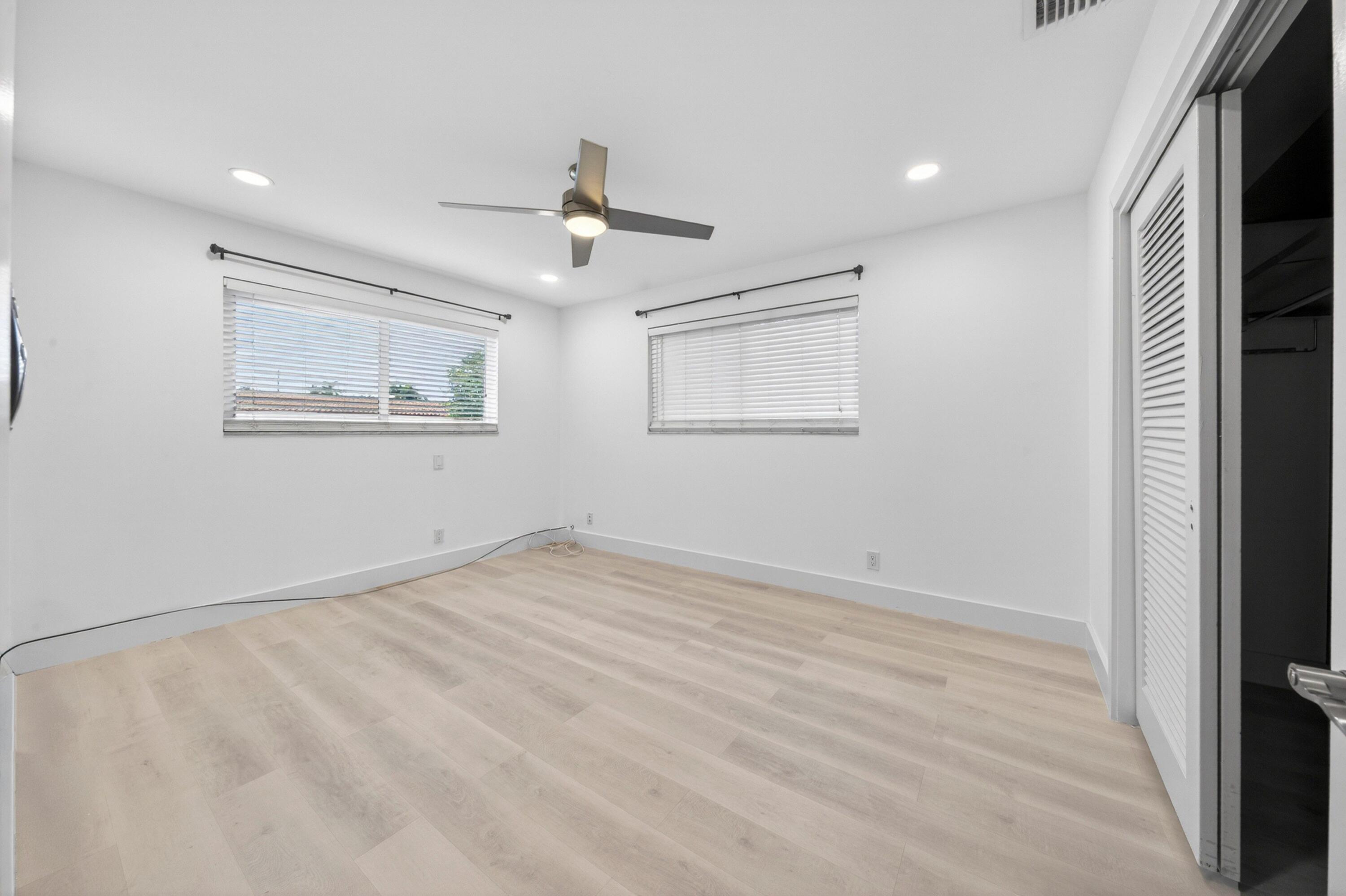 IMPERIAL POINT 4TH SEC - Residential Lease