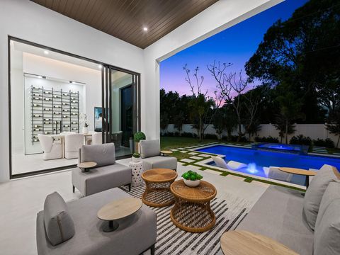 208 NE 23rd Street Wilton Manors FL 33305