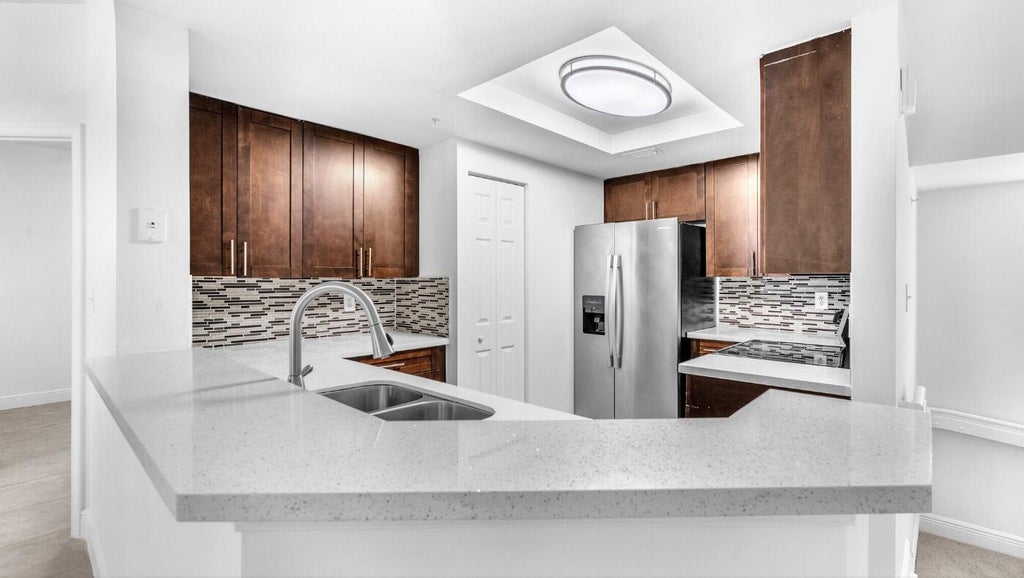 Photo of 20889 St Andrews Boulevard, Boca Raton, FL 33433 (MLS # B26038488)