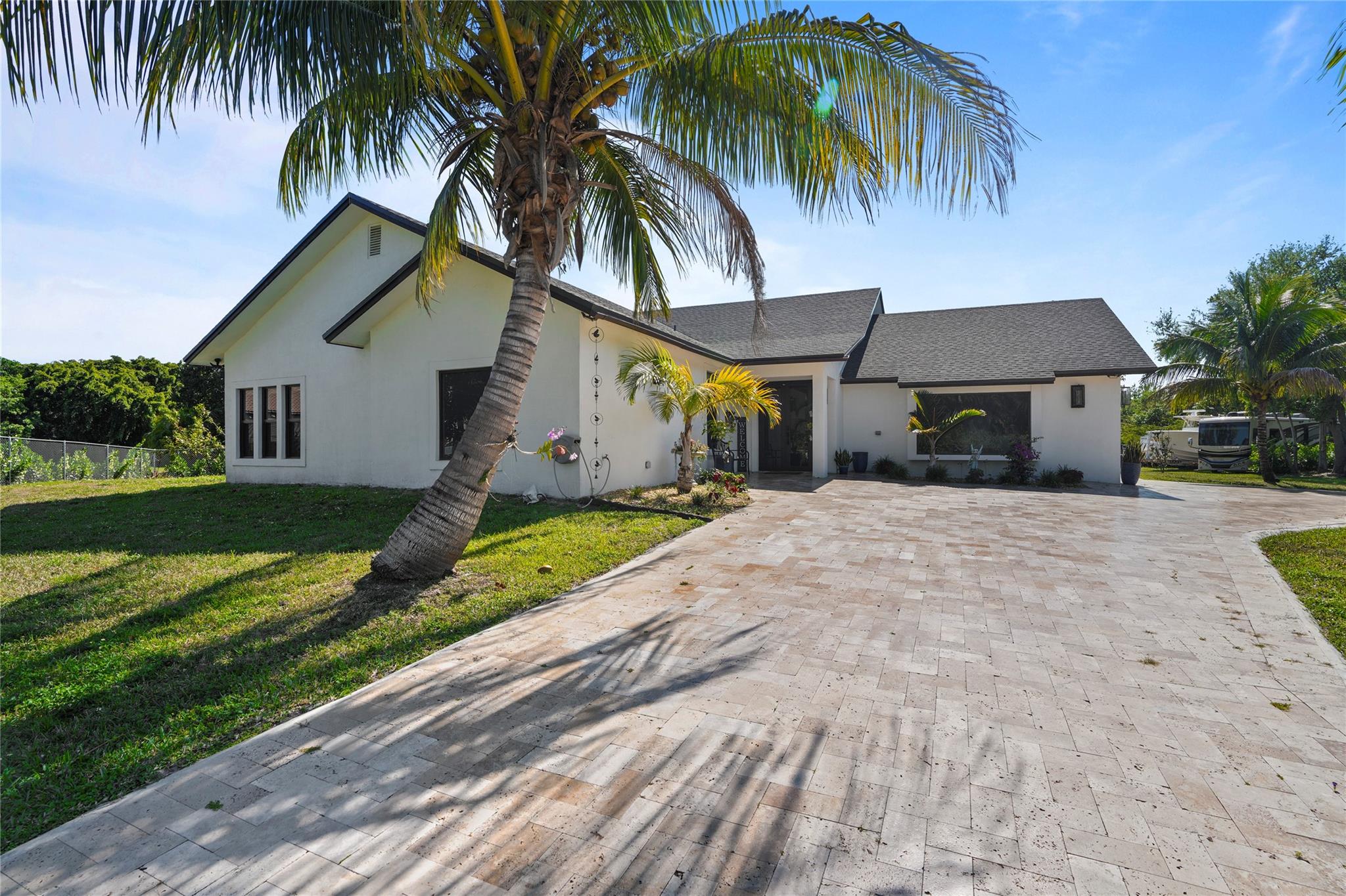 11500 NW 21st Ct