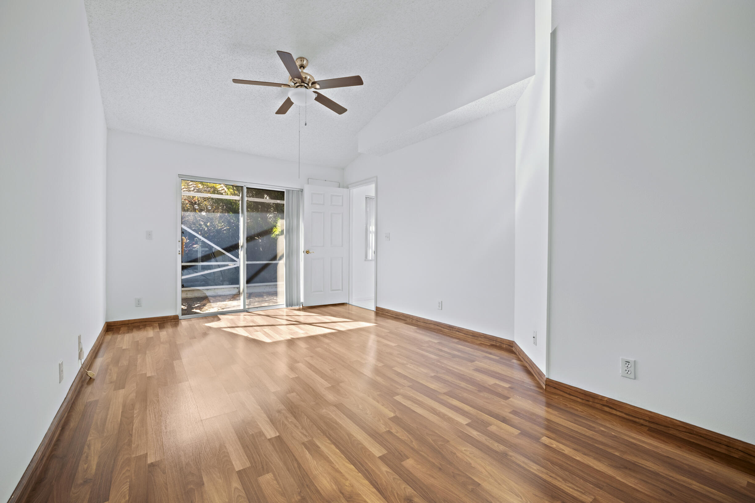 Palm Beach Bath & Tennis - Residential