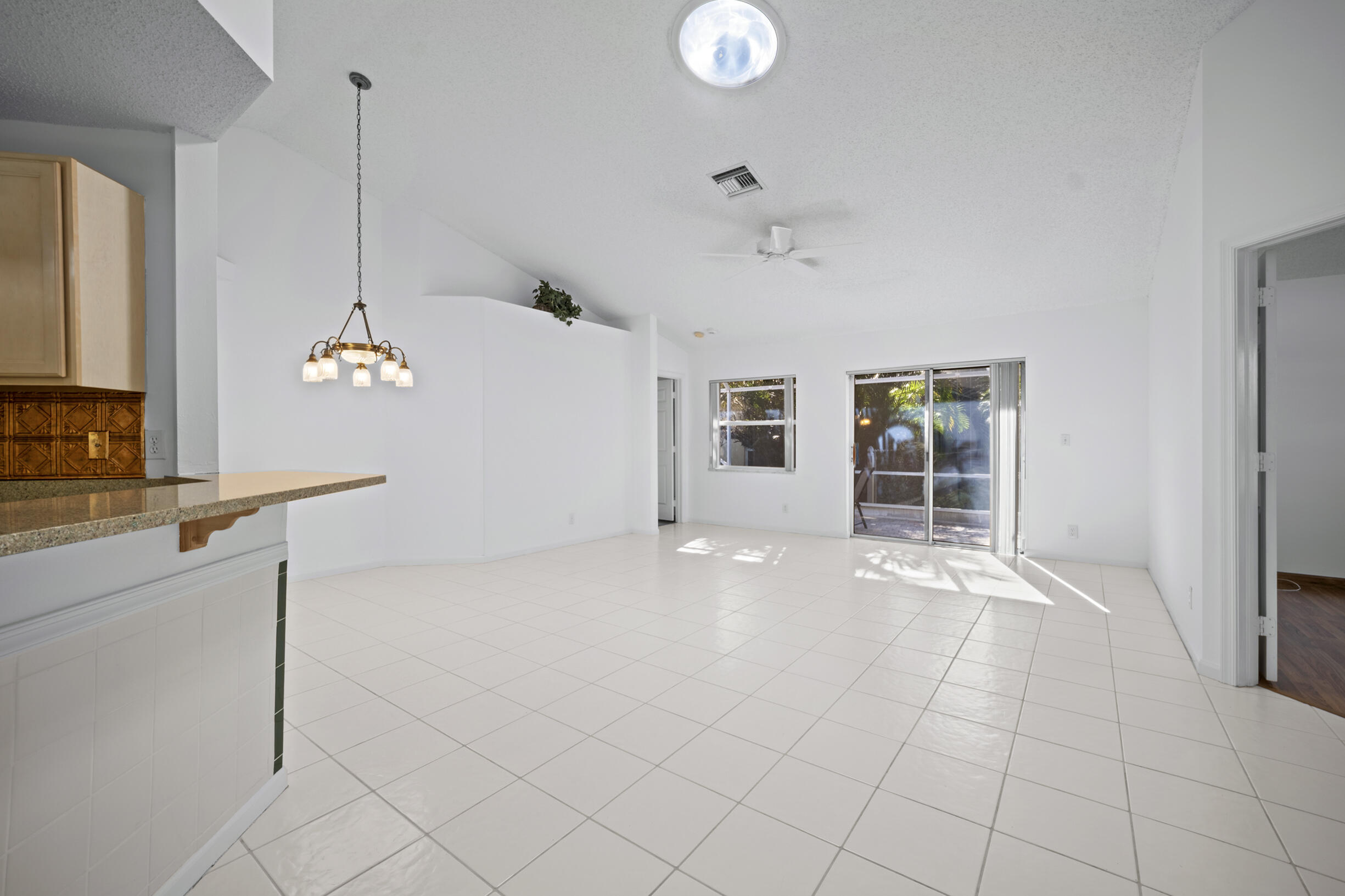 Palm Beach Bath & Tennis - Residential