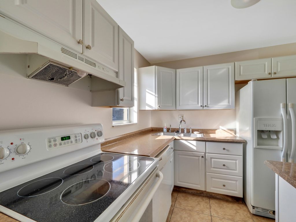 Photo of 1977 SW Palm City Road #40c, Stuart, FL 34994 (MLS # R10780179)