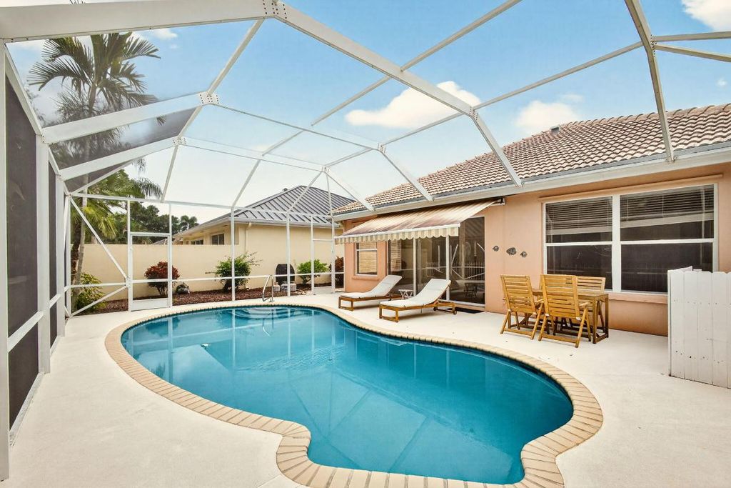 Photo of 130 S Hampton Drive, Jupiter, FL 33458 (MLS # R11128275)